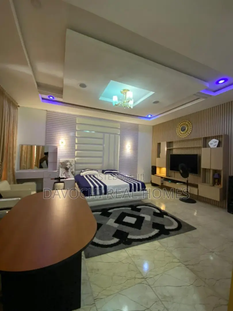 Furnished 4bdrm Duplex in Chevron, Toll Gate for rent