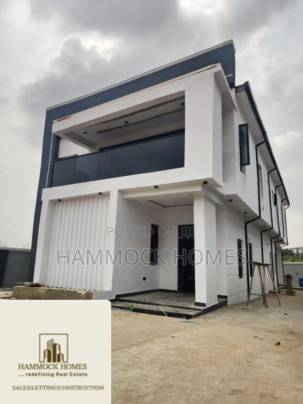 5bdrm Duplex in Carlton Gate Estate, Akobo for sale