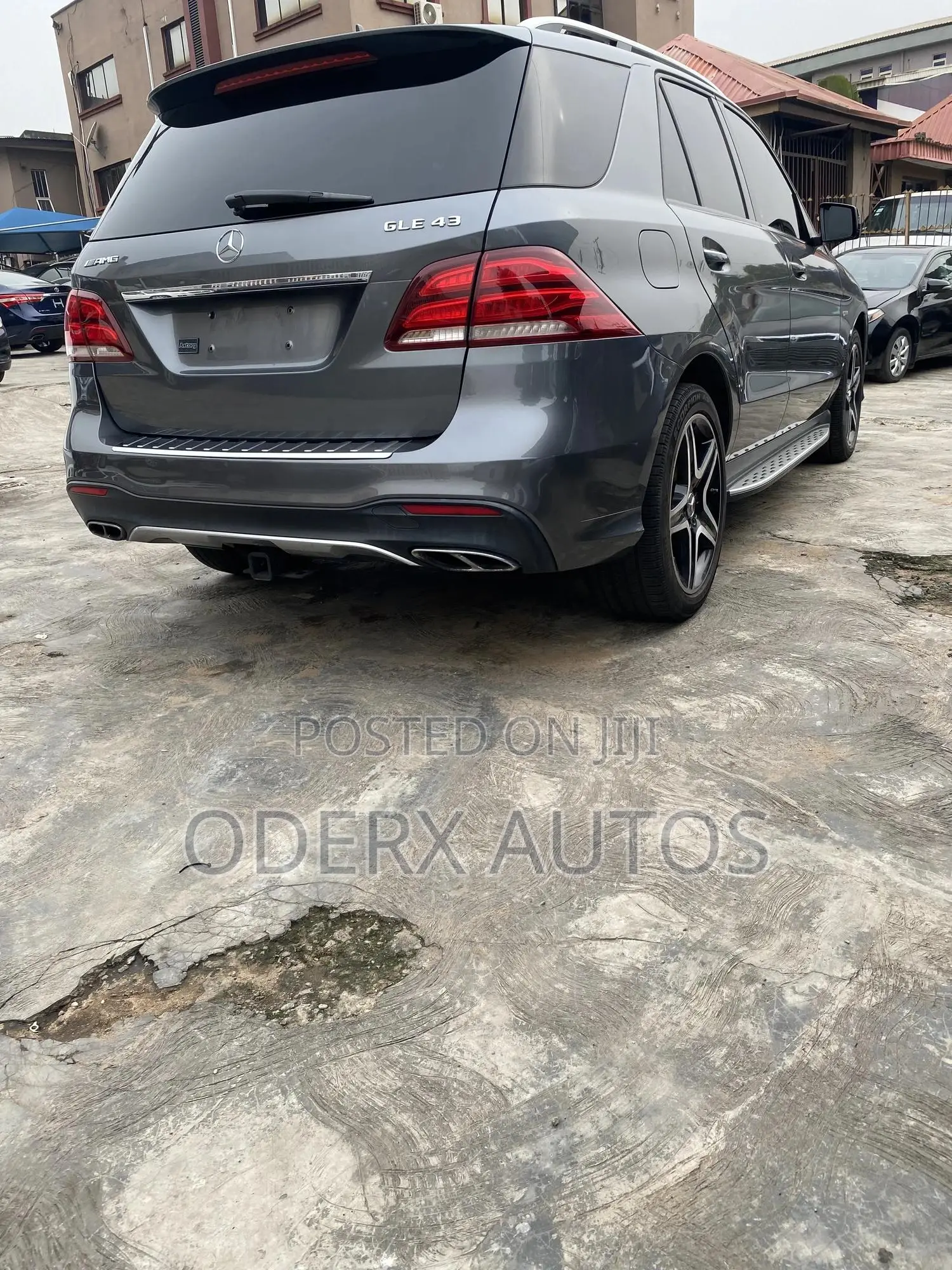 Mercedes-Benz GLE-Class AMG GLE 43 4MATIC 2017 Gray