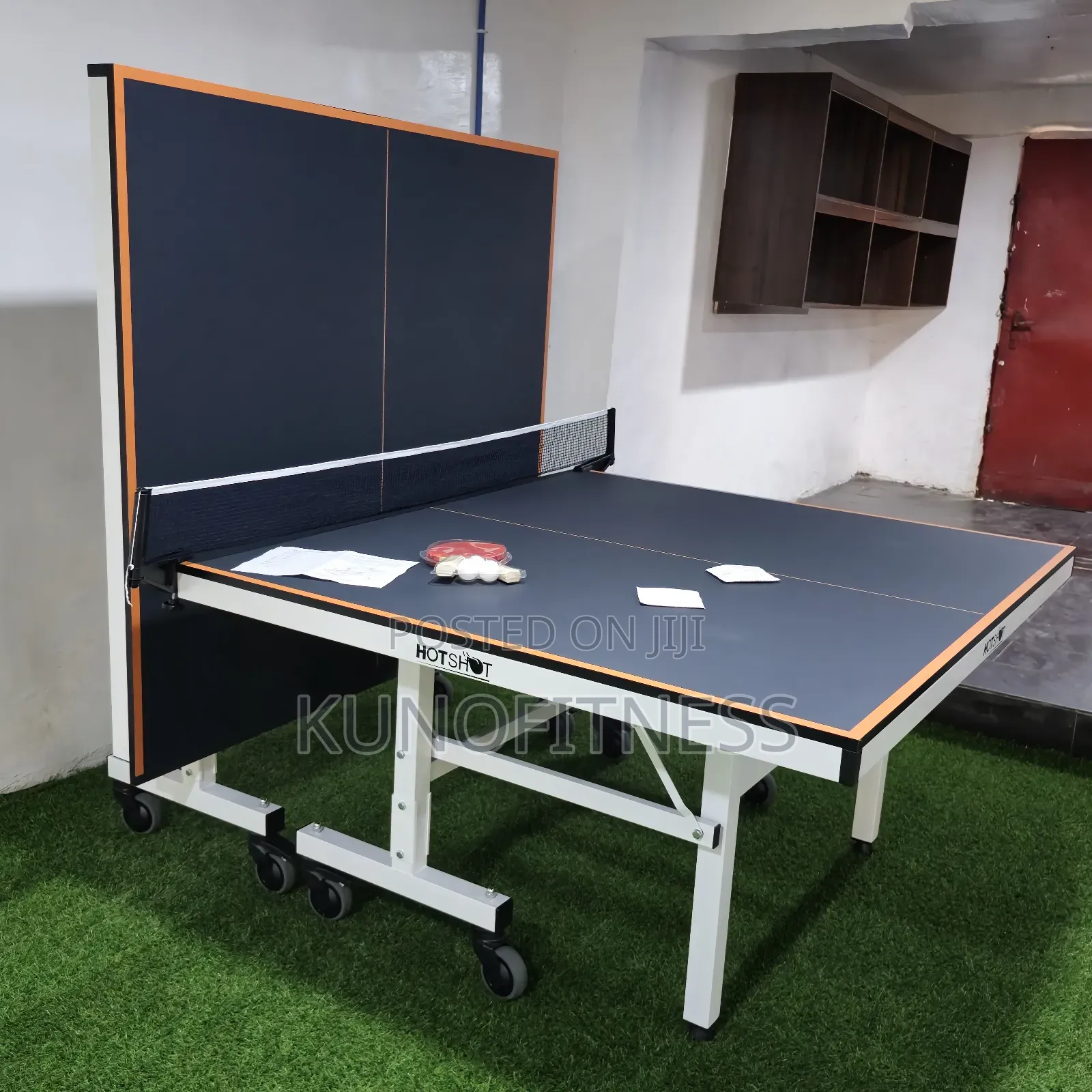 New Hotshot Commercial Outdoor Table Tennis With Accessories