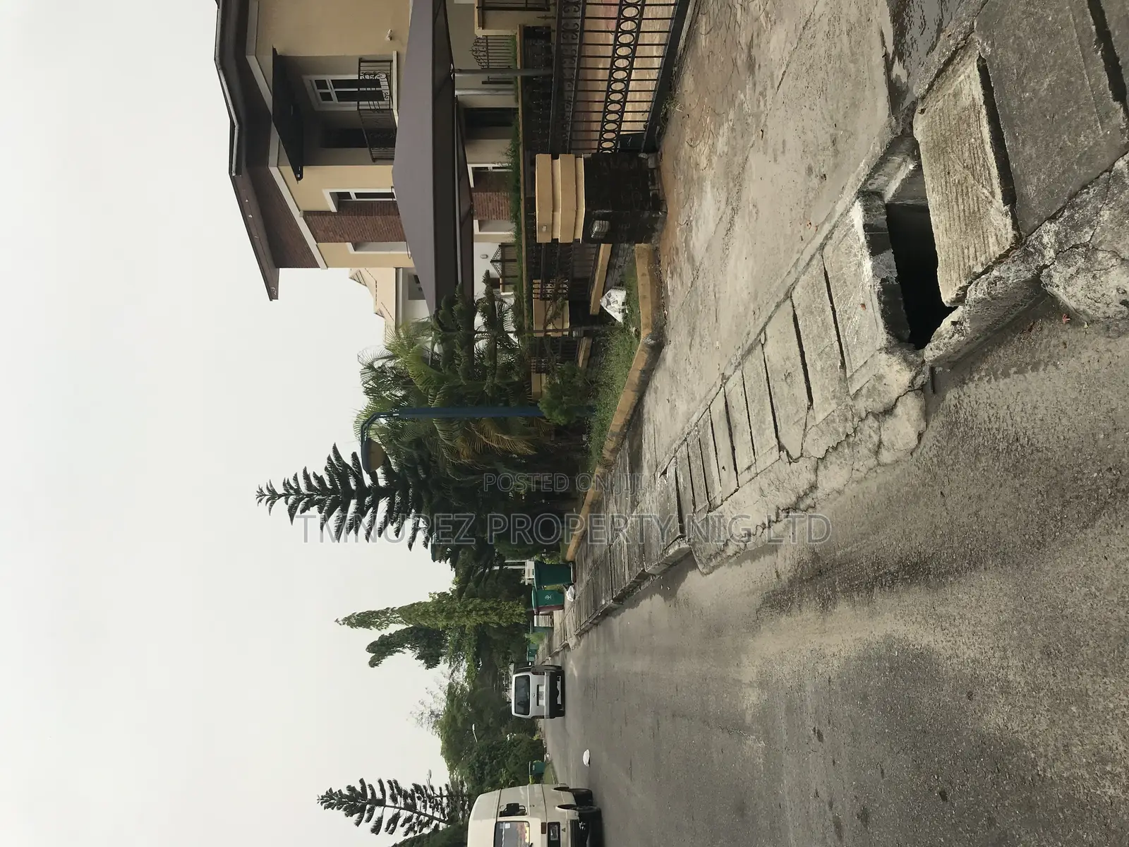 Studio Apartment in Caltongate, Chevron for rent