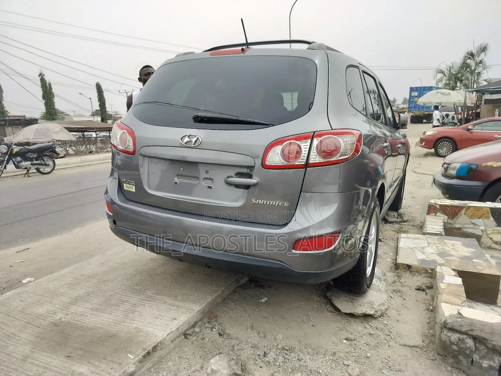 Hyundai Santa Fe SE 2011 Gray