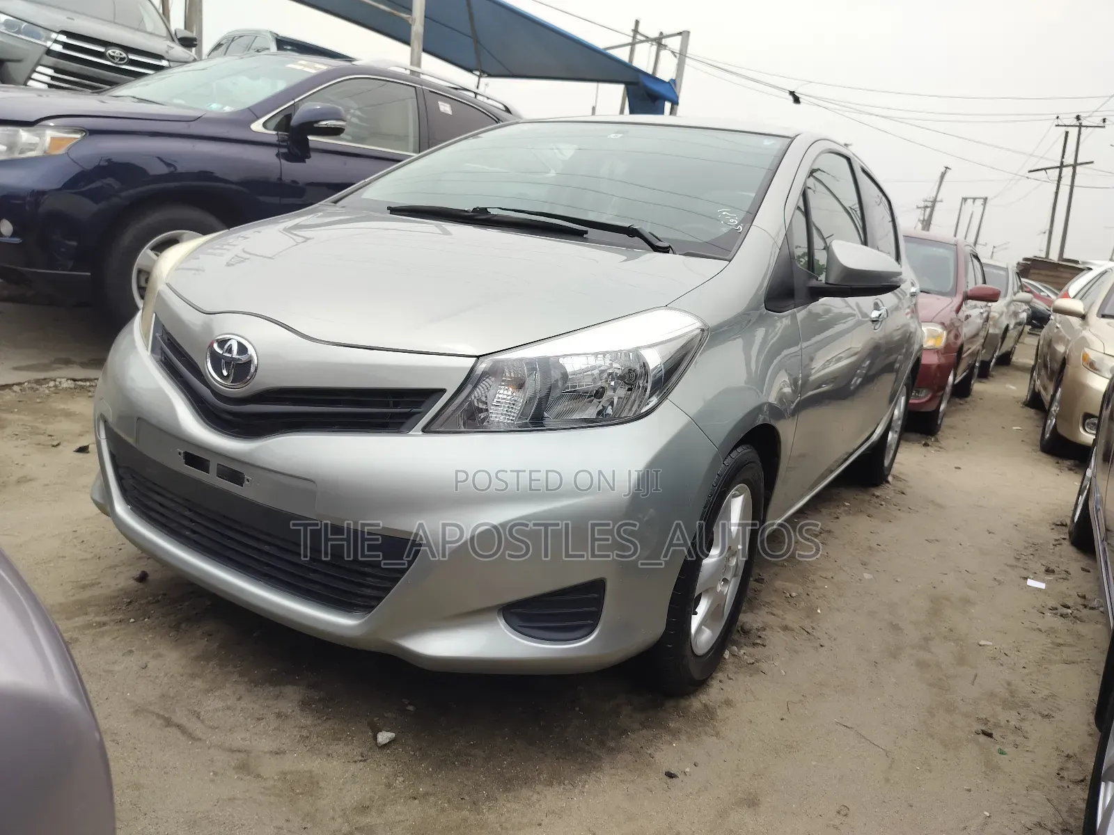 Toyota Yaris LE Hatchback 5dr 2014 Gray