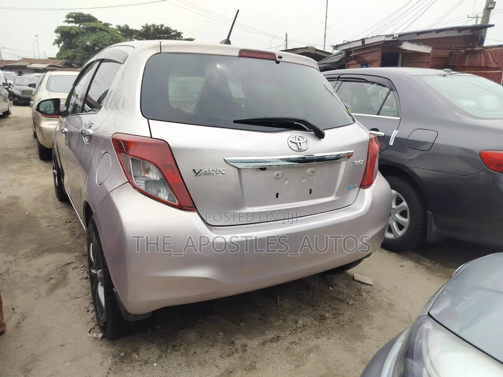Toyota Yaris SE Hatchback 5dr 2014 Pink