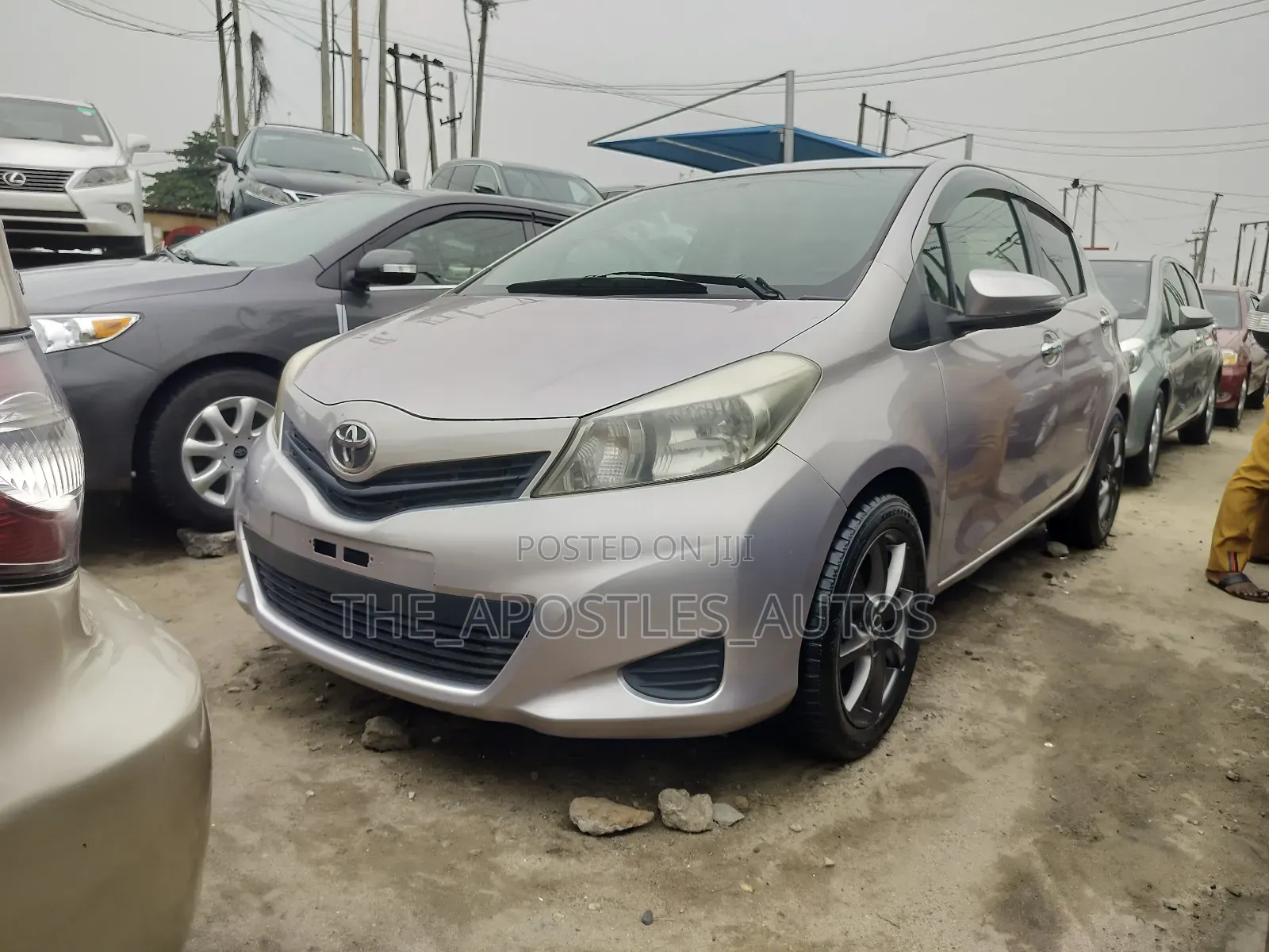 Toyota Yaris LE Hatchback 5dr 2013 Pink