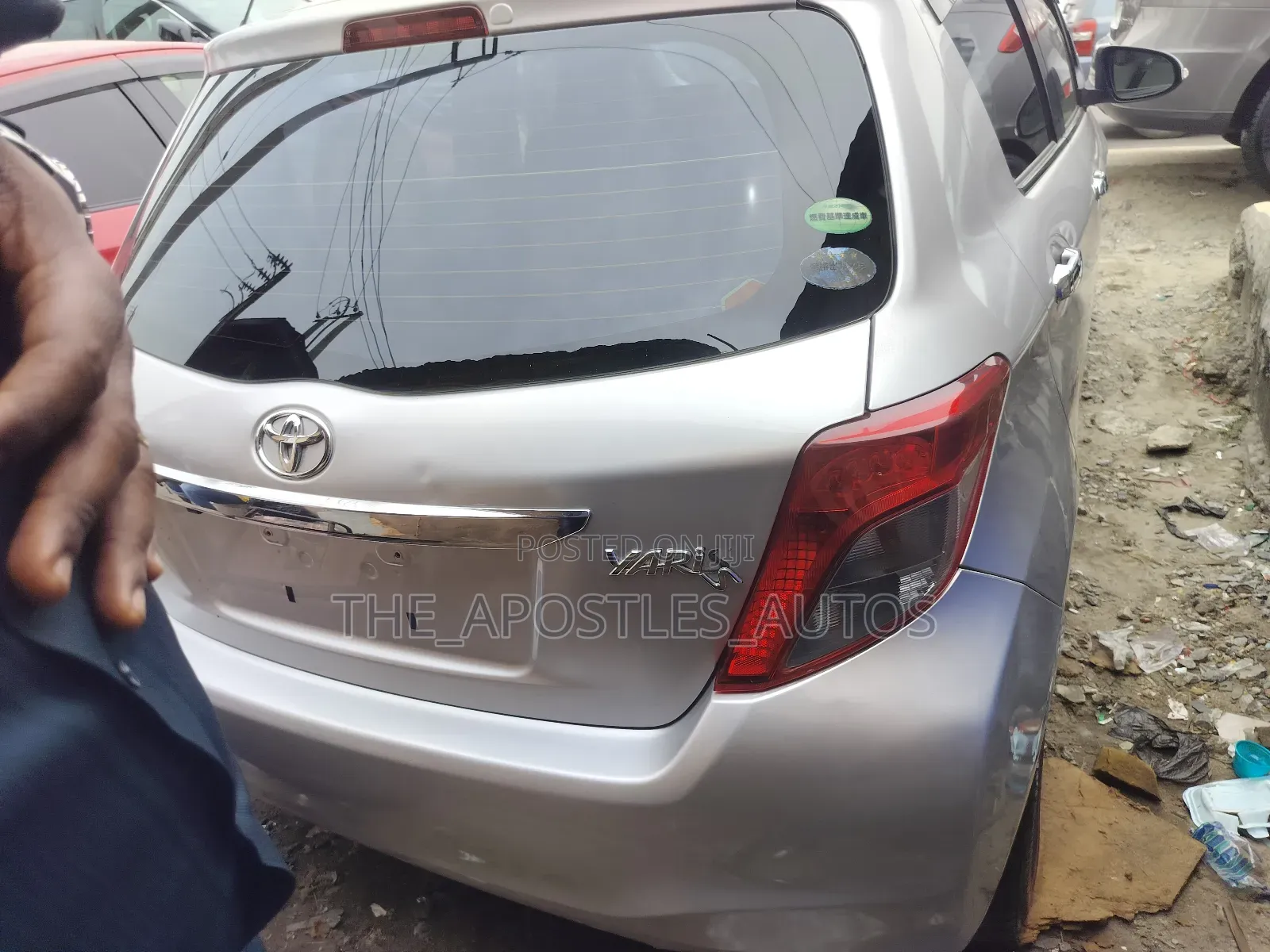 Toyota Yaris LE Hatchback 3dr 2014 Silver