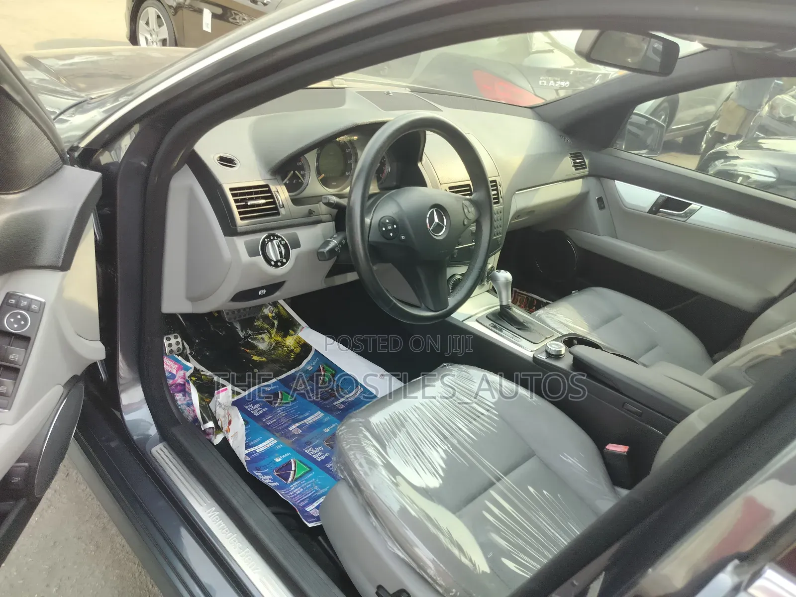 Mercedes-Benz C300 2011 Gray