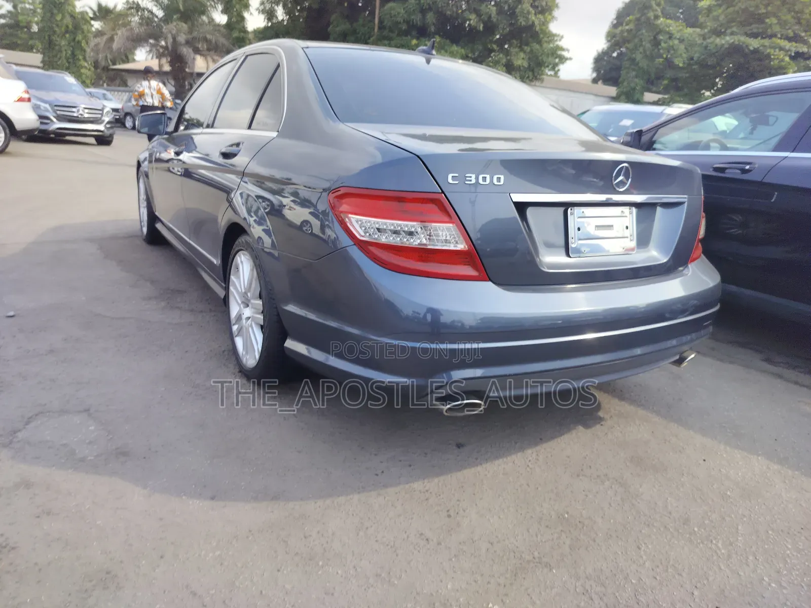 Mercedes-Benz C300 2011 Gray