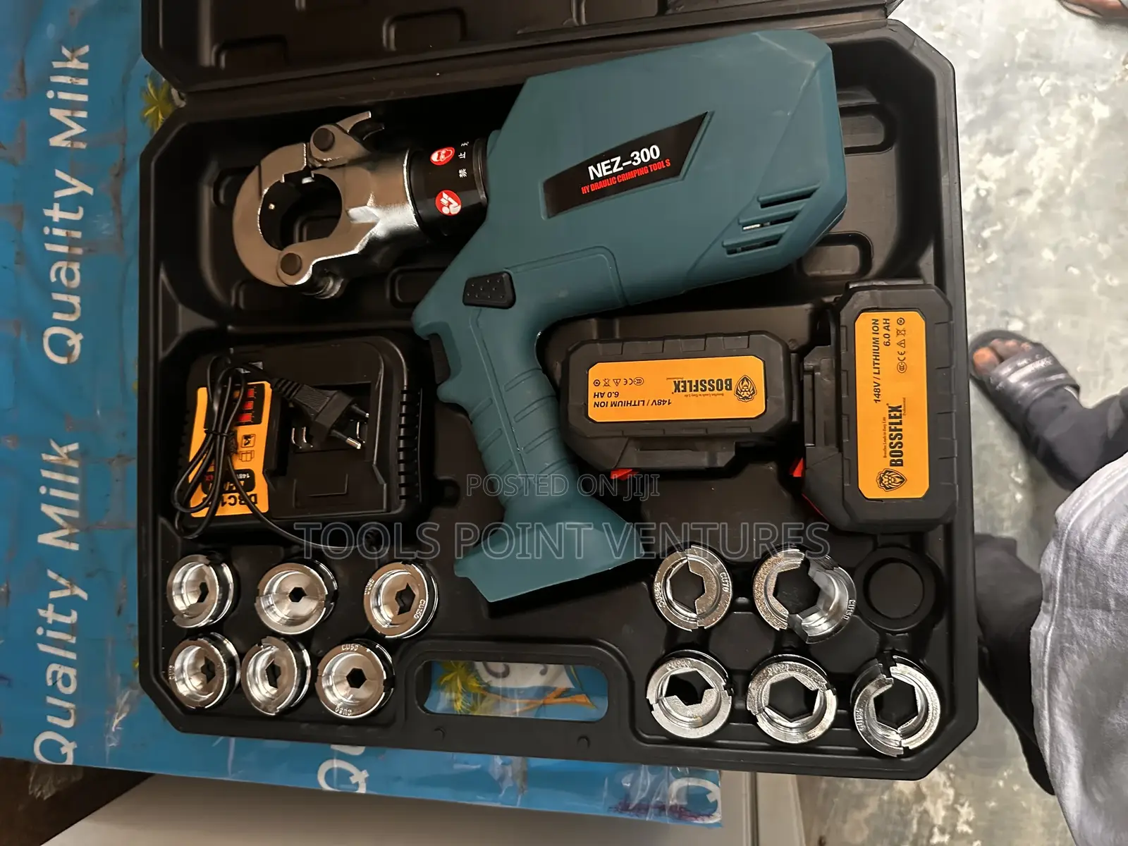 Nez-300/40 Cordless Hydraulic Crimping Tools.