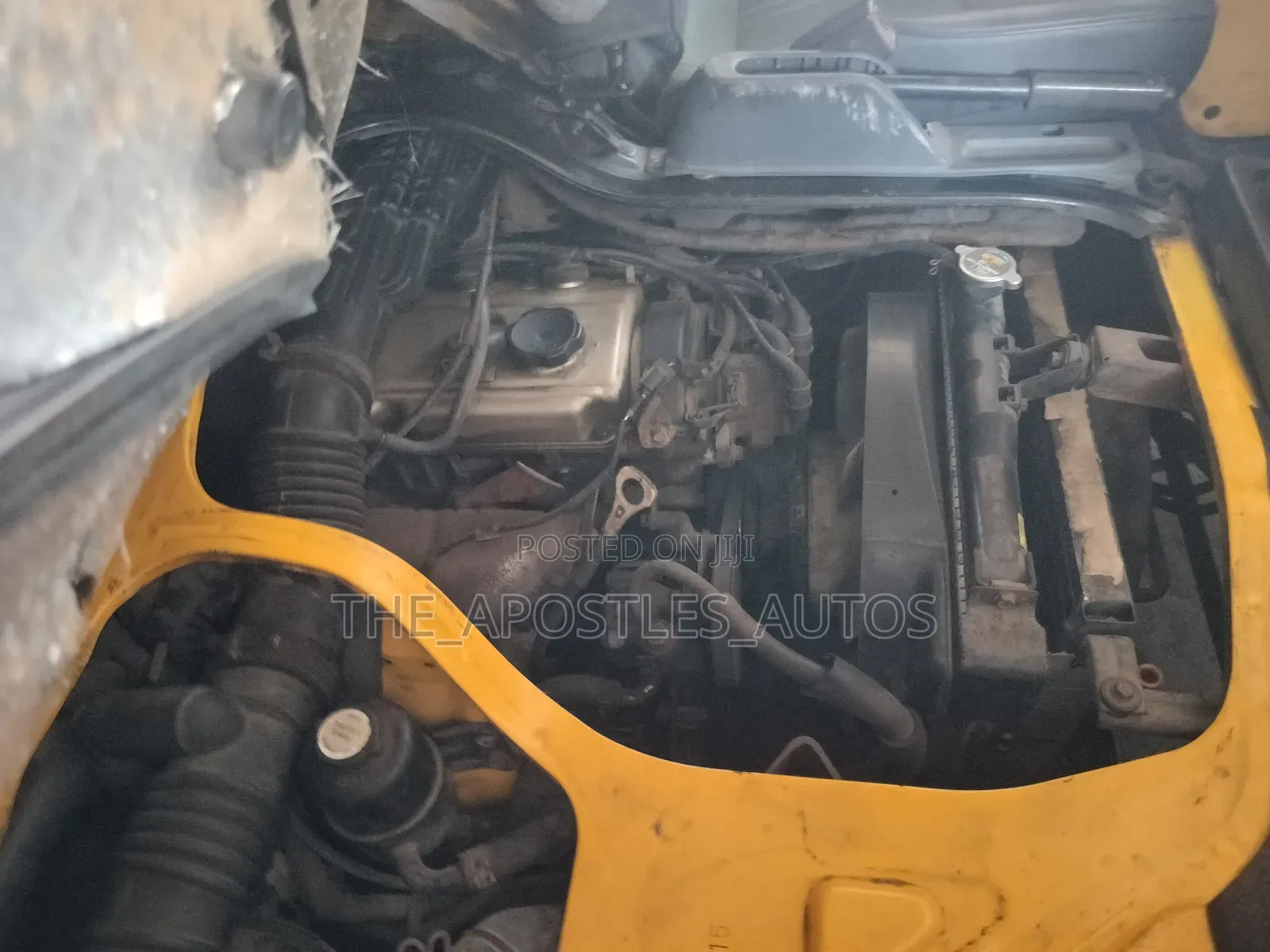 Mitsubishi Delica 2006 Yellow