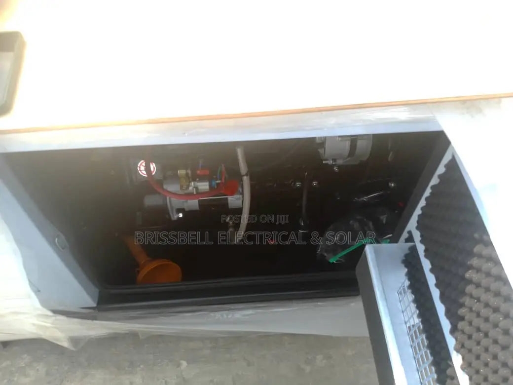 Silent England Soundproof Diesel Generator 20kva