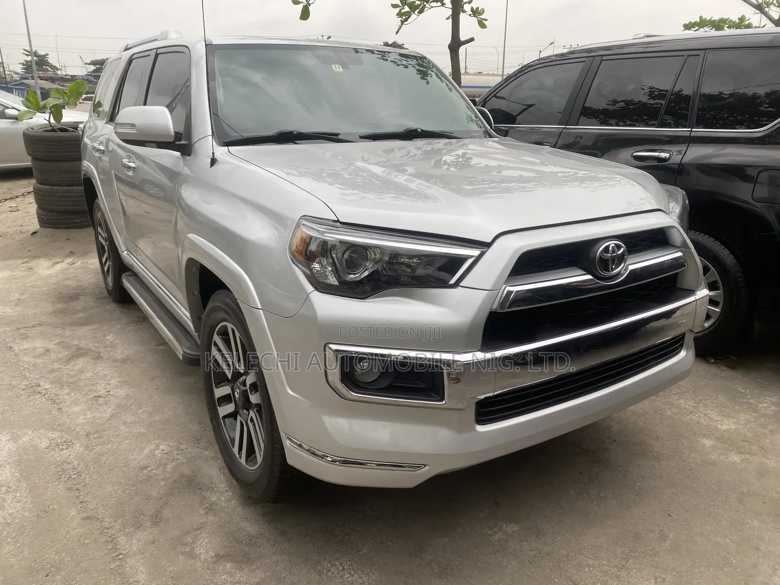 Toyota 4-Runner Limited 4X4 2013 Silver