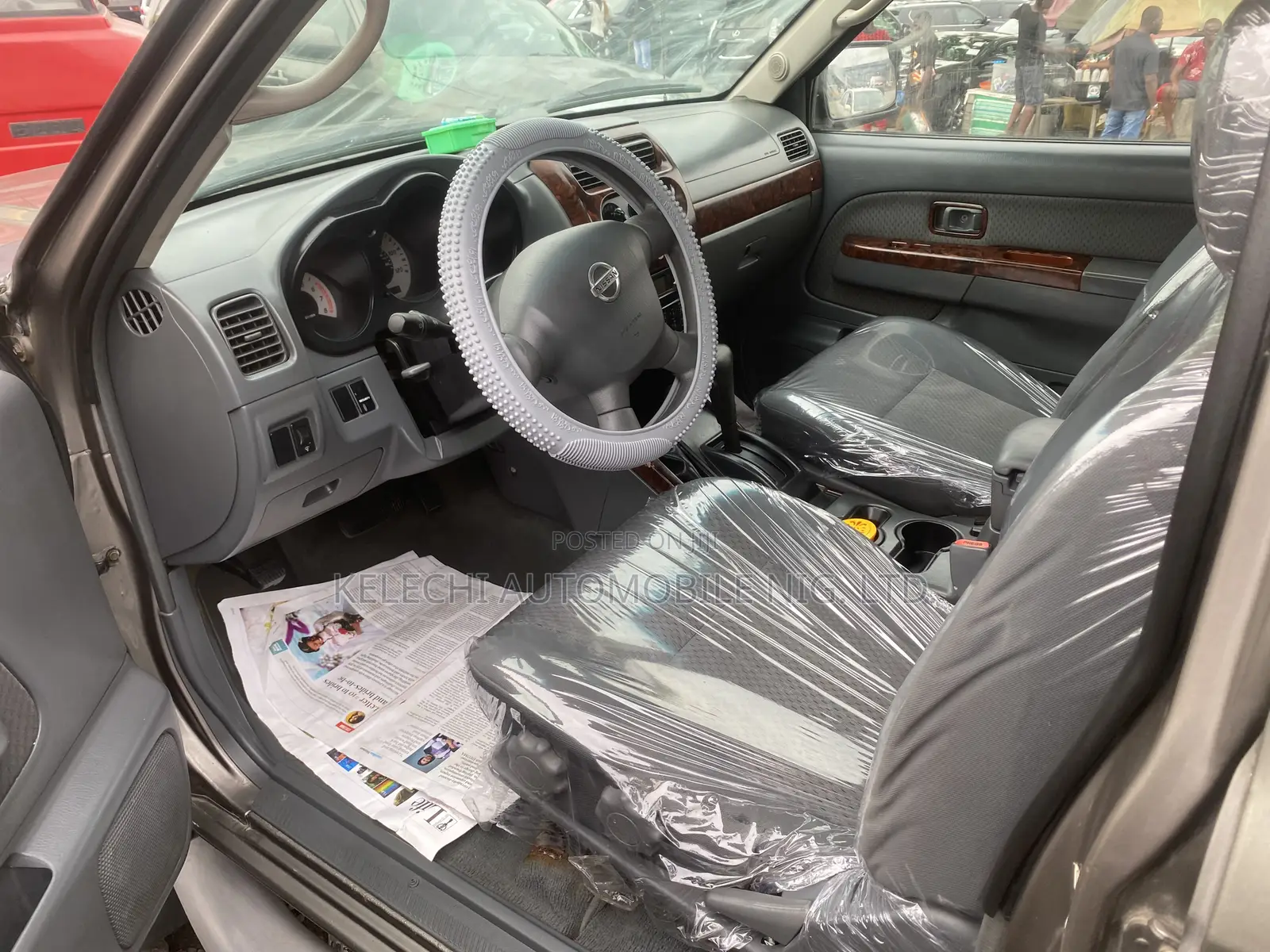 Nissan Xterra Automatic 2004 Gray