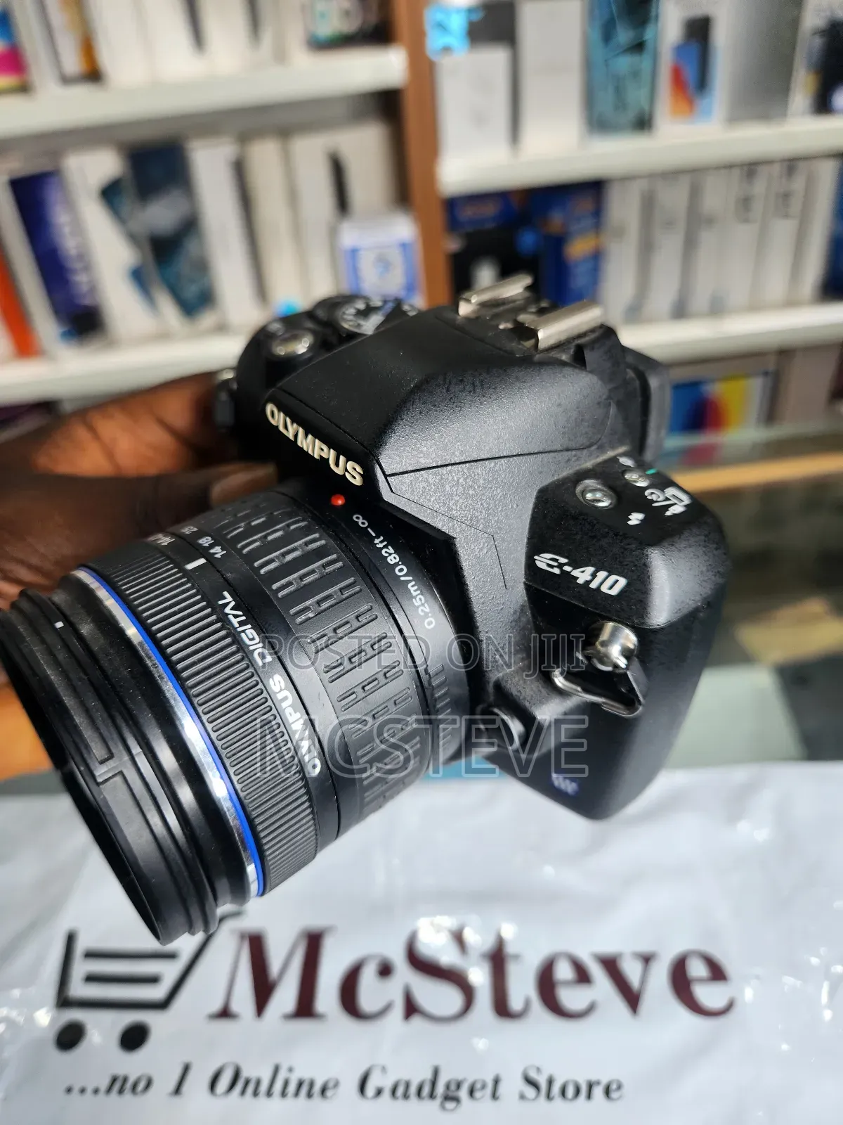 Olympus E-410 Digital SLR Camera With 14-42mm Lens