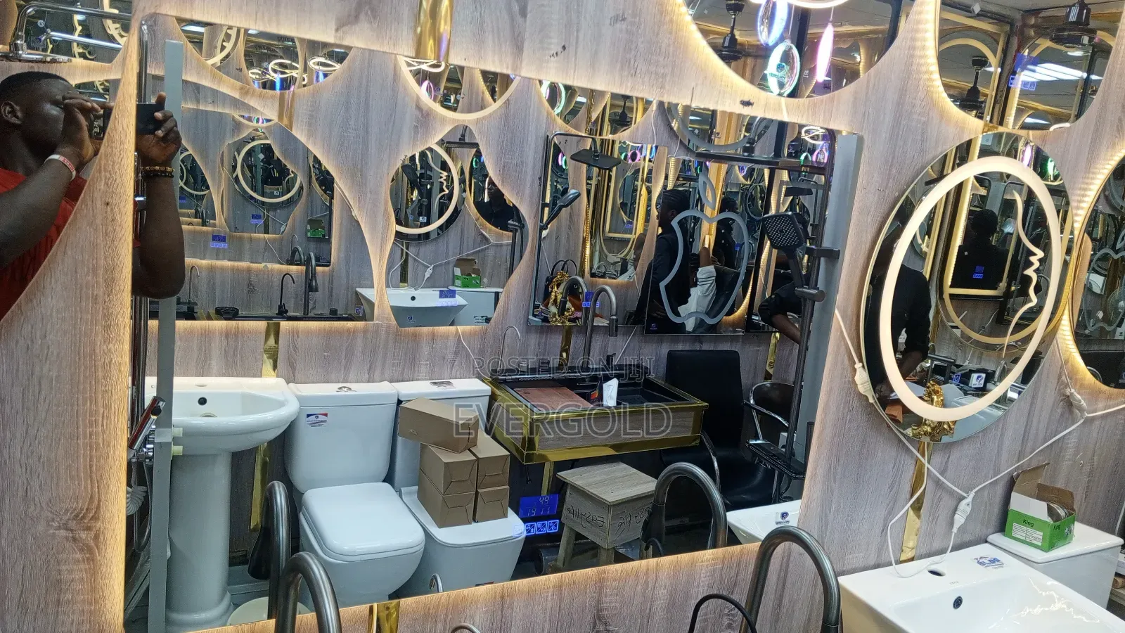 80 By 120 Led Mirror With Three Light Available