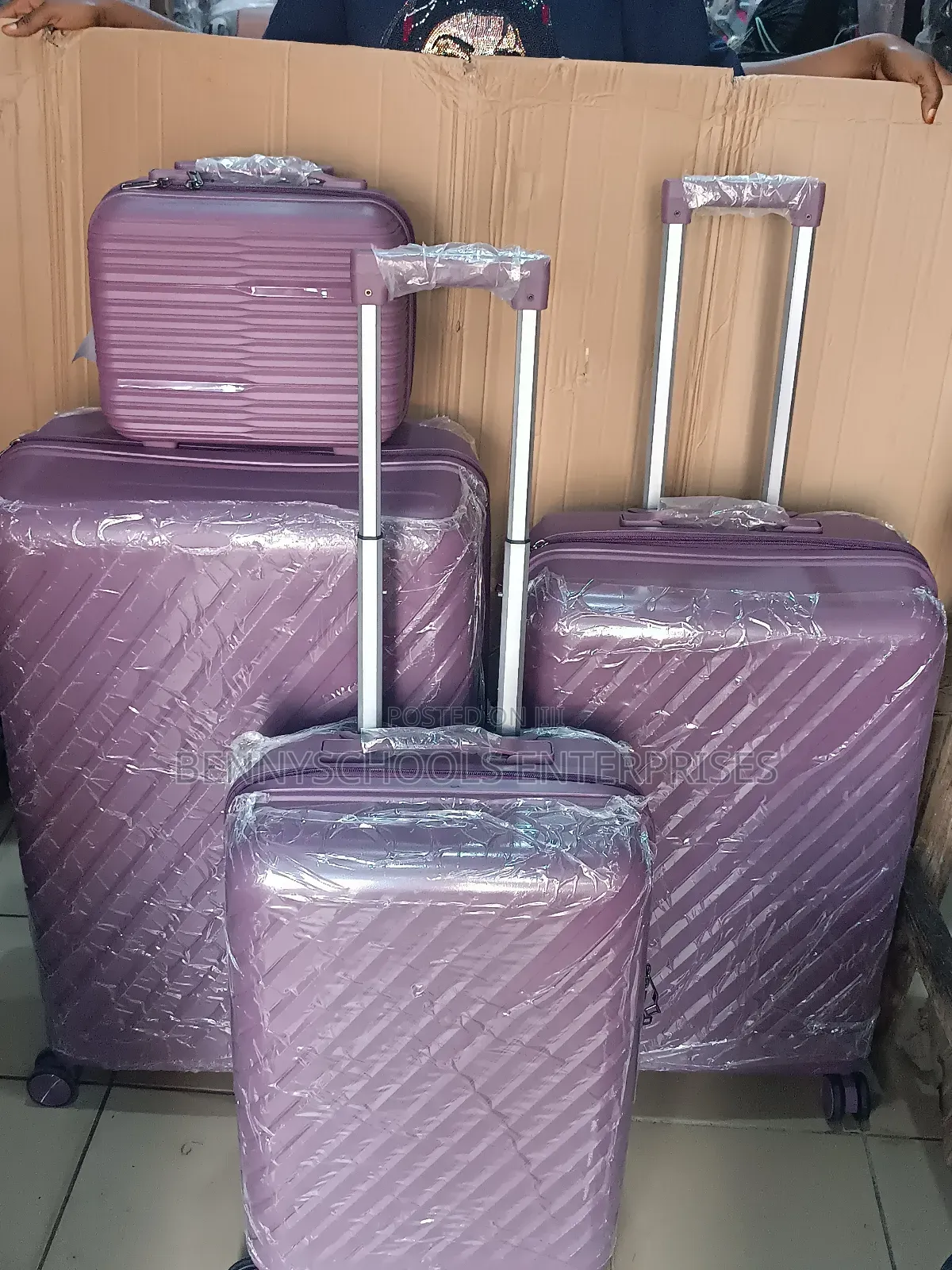 Purple Design Fl Unbreakable Elastic Rubber Travel Box Set