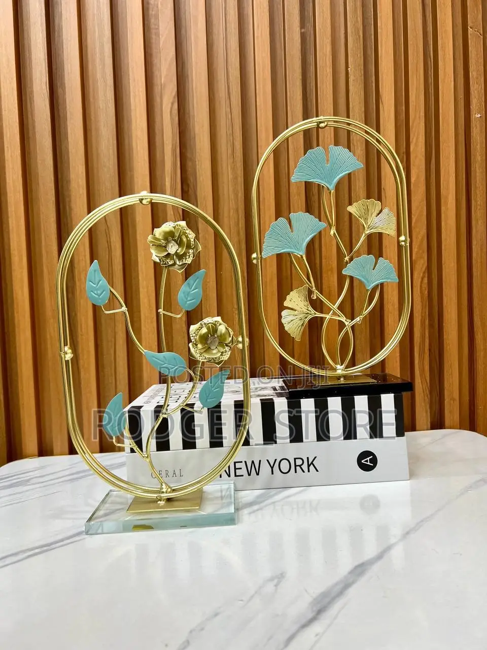 Rosey Stand . Beautiful Shelf and Pop Console Decor .