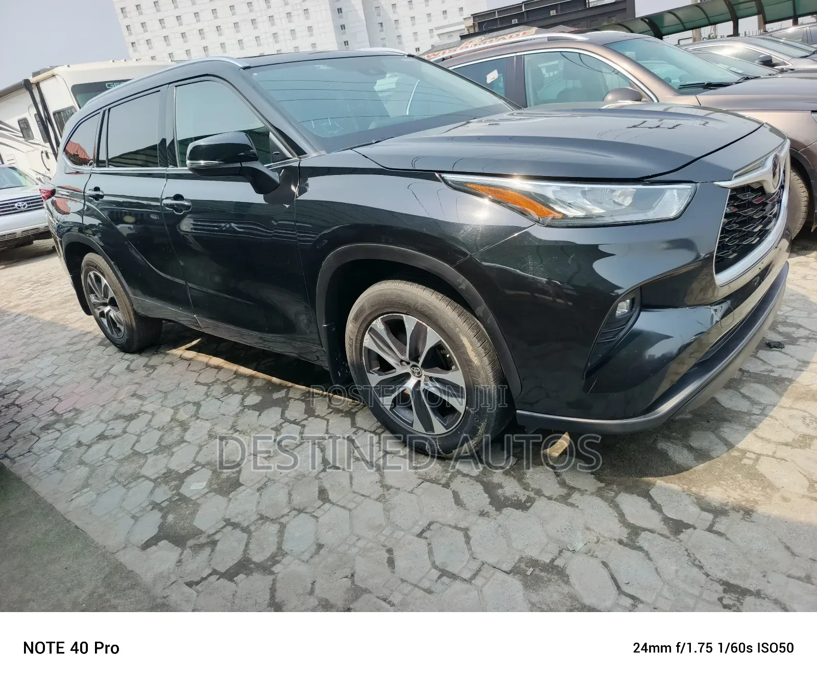 Toyota Highlander XLE AWD 2023 Black