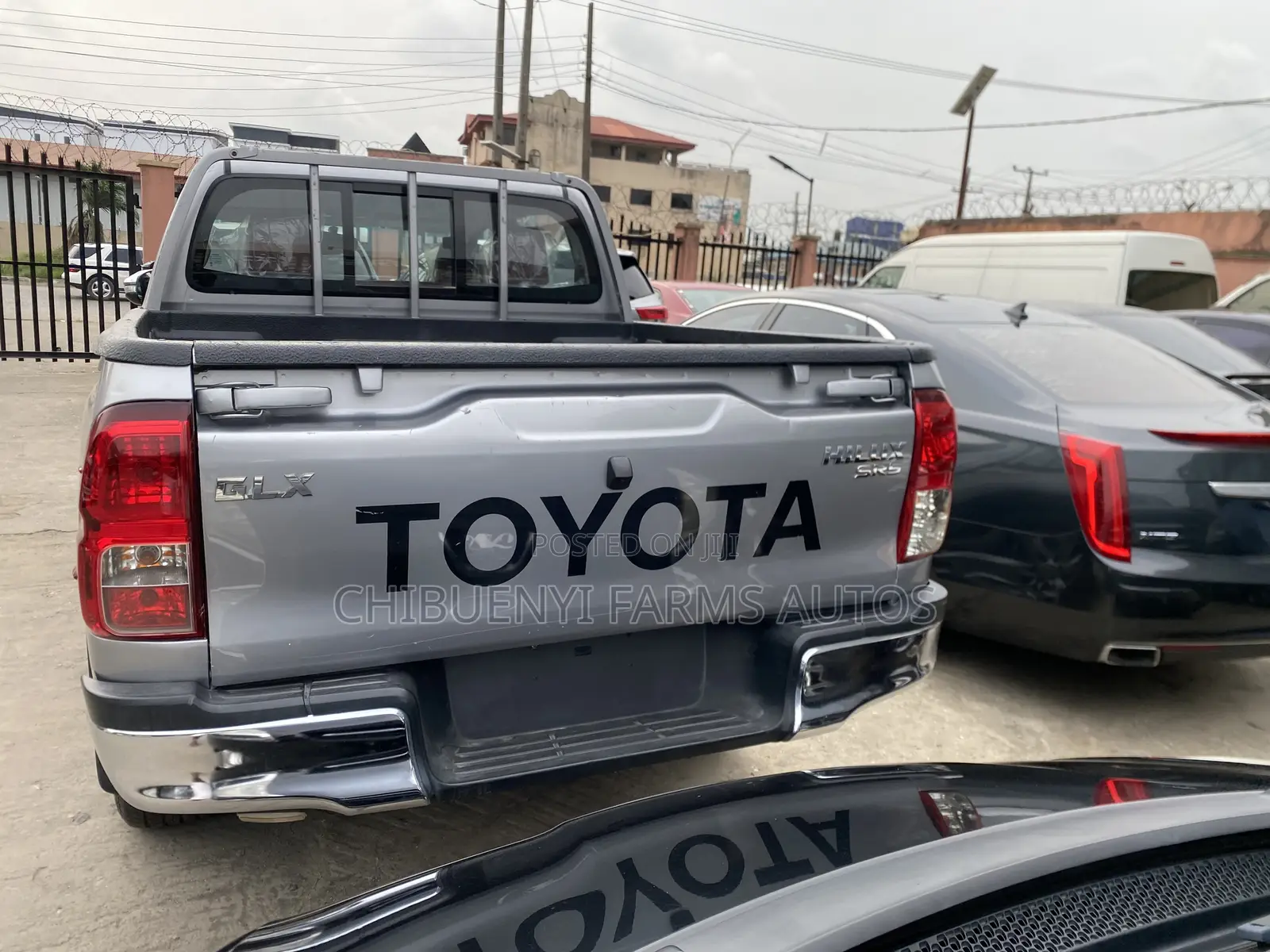 Toyota Hilux SR5 4x4 2019 Silver