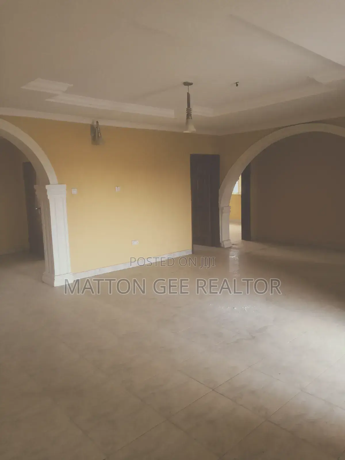 Furnished 3bdrm Block of Flats in Ogunlewe Estate, Igbogbo for sale