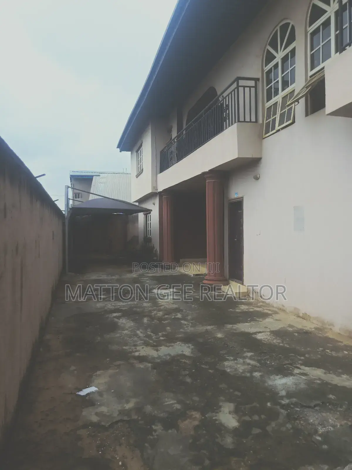 Furnished 3bdrm Block of Flats in Ogunlewe Estate, Igbogbo for sale
