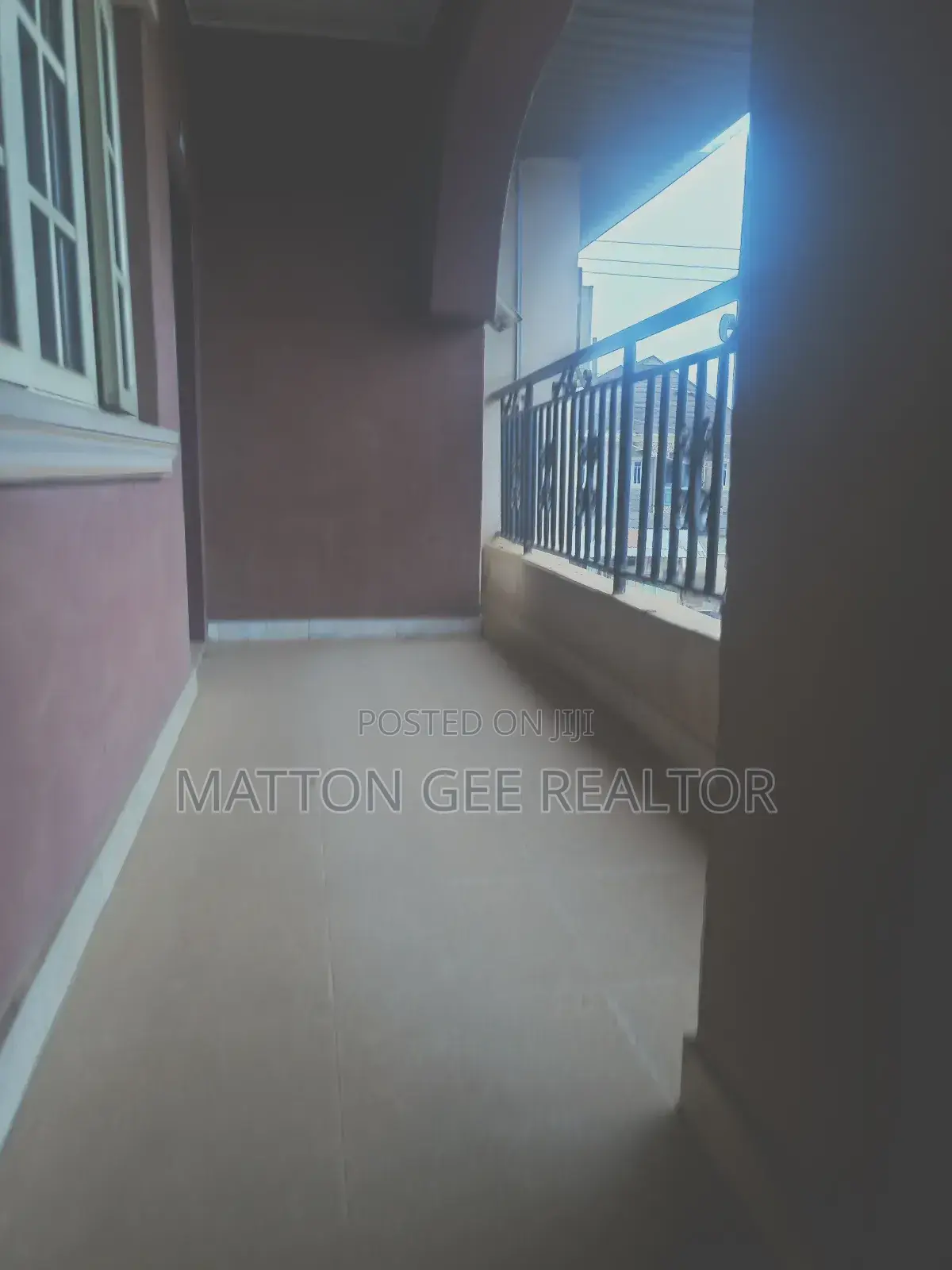 Furnished 3bdrm Block of Flats in Ogunlewe Estate, Igbogbo for sale