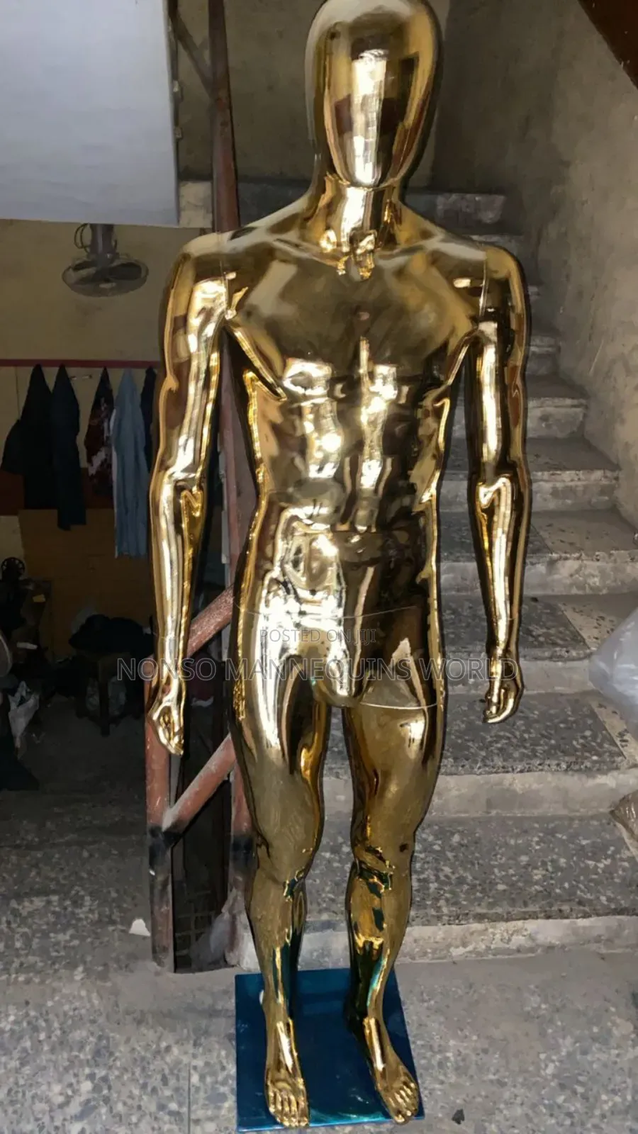 Medium Body Size Male Gold Chrome Dummy