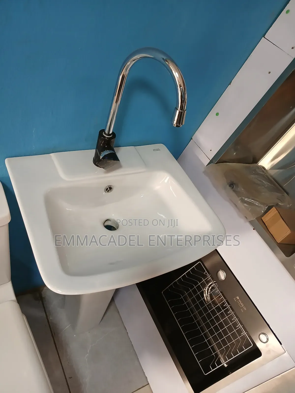 Portable Ceramic Basin and Stand