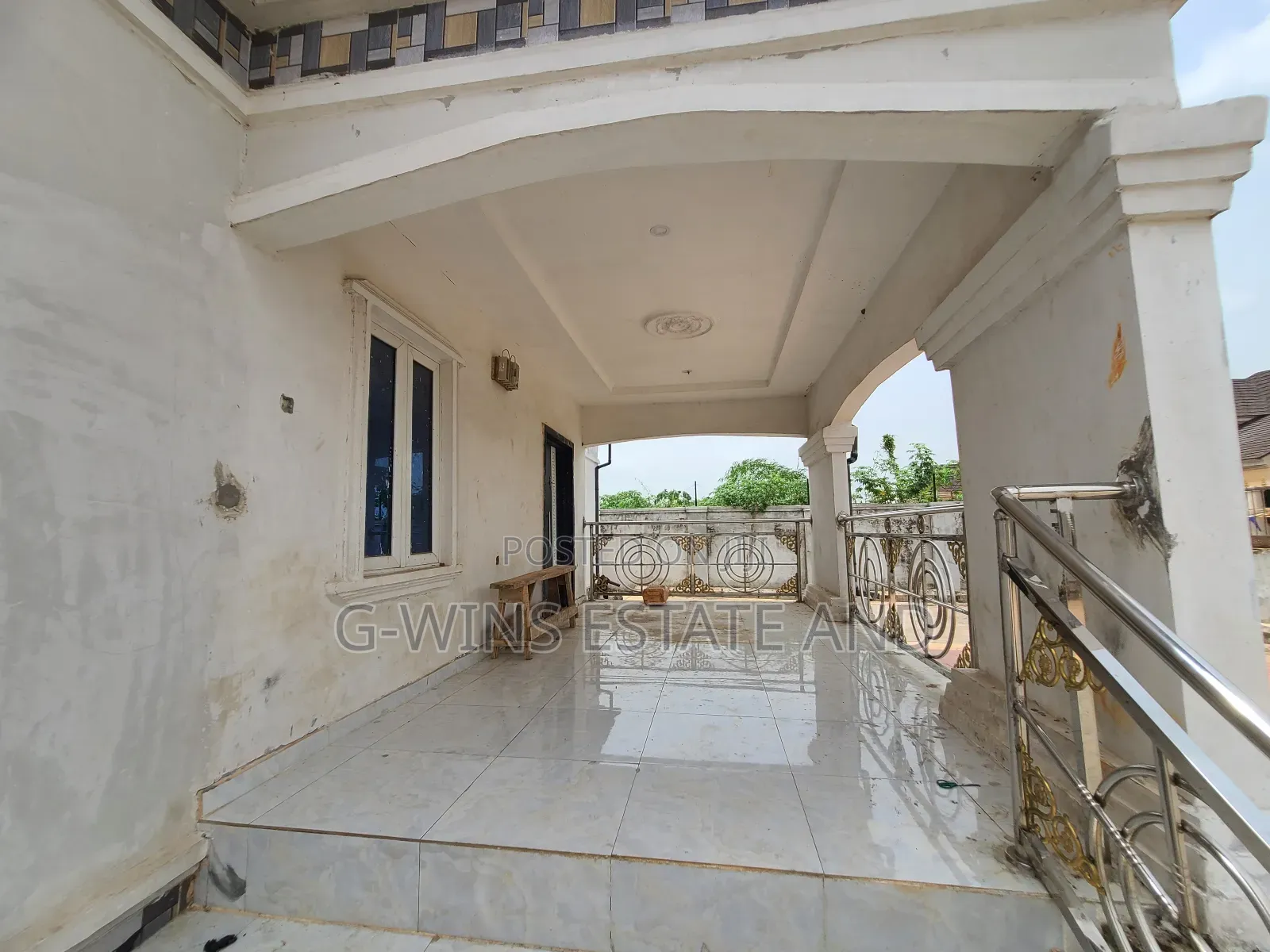 4bdrm Bungalow in Okhuoromi Off, Benin City for sale