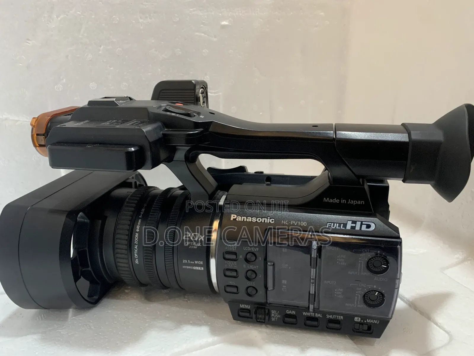 Panasonic Hc-Pv100 Full Hd Video Camera