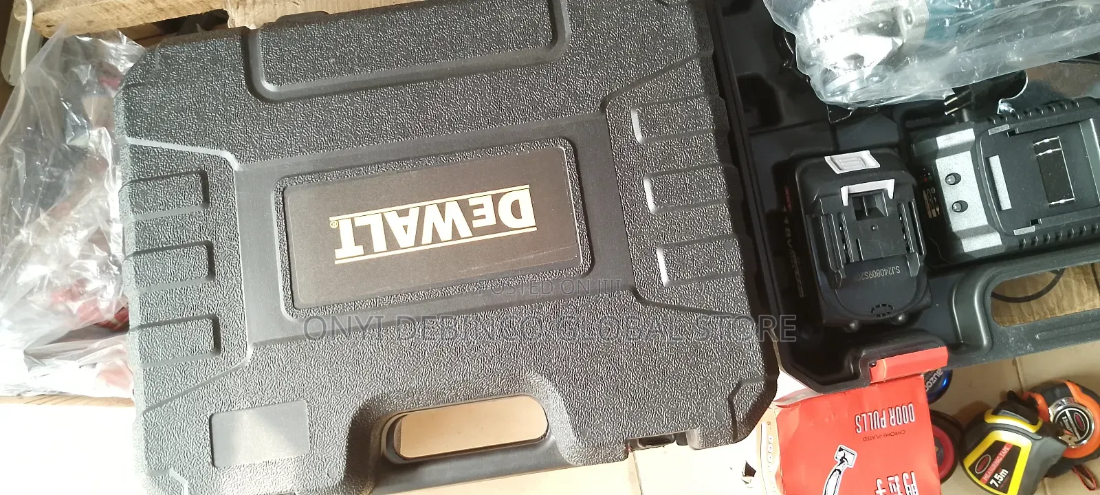 Dewalt Cordless Rechargeable Lithium Drilling Machine 118v