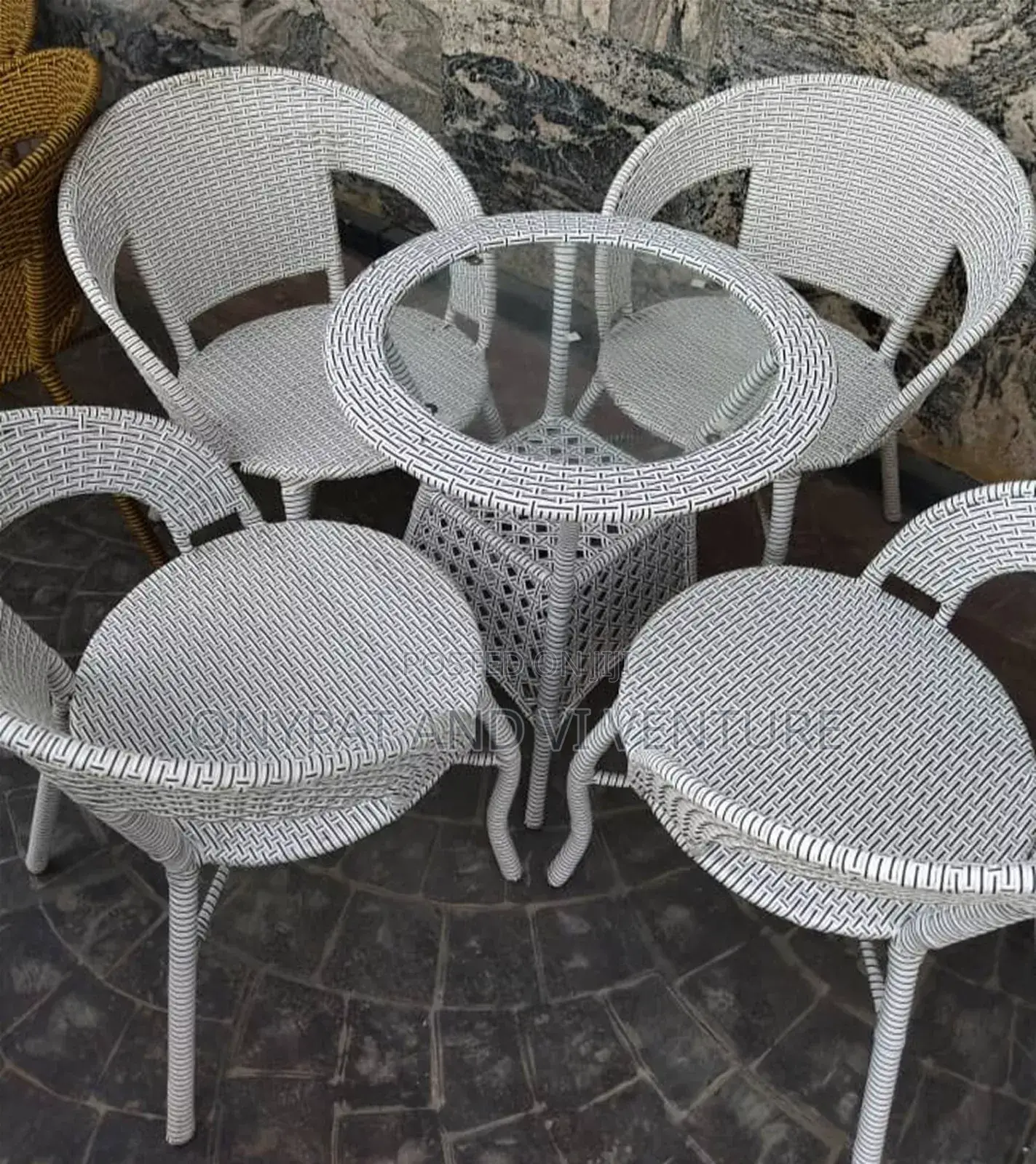 Outdoor Rattan Set by 4seater With Table