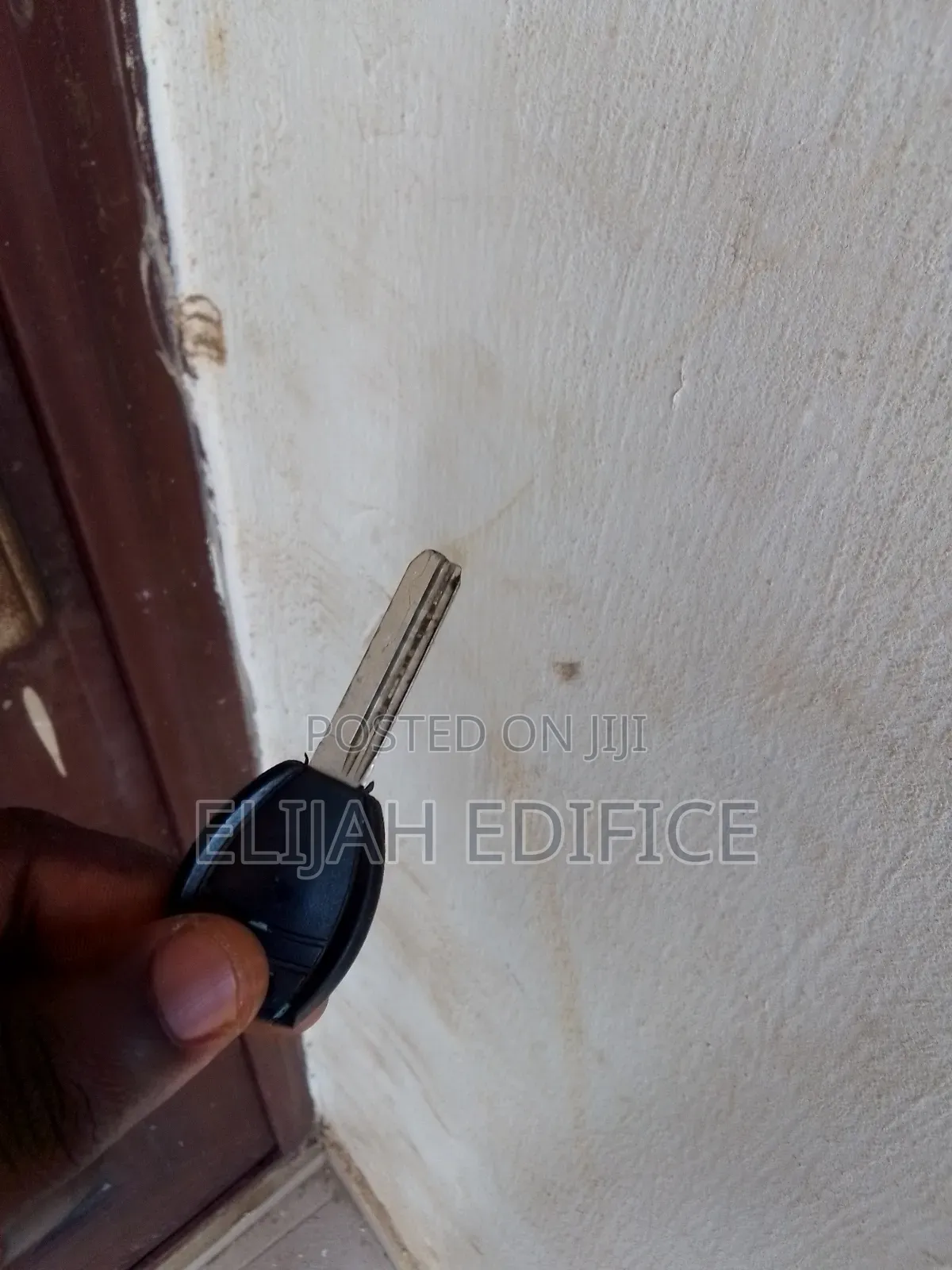 Furnished 3bdrm Duplex in Ota Ona, Ikorodu Garage for rent
