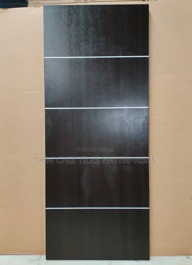 High Quality Wooden Door