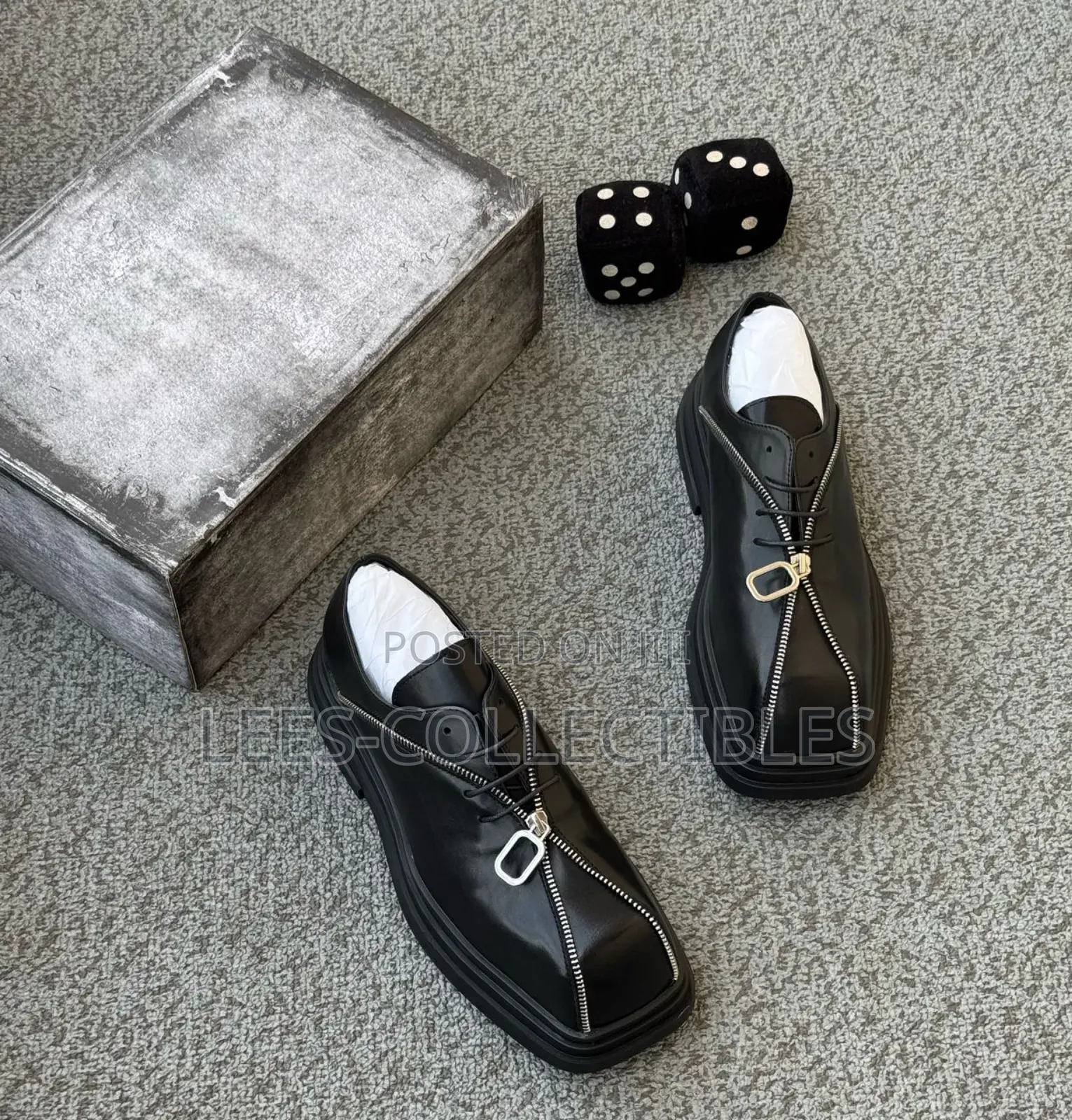 Quality Black Derby Zip Shoe