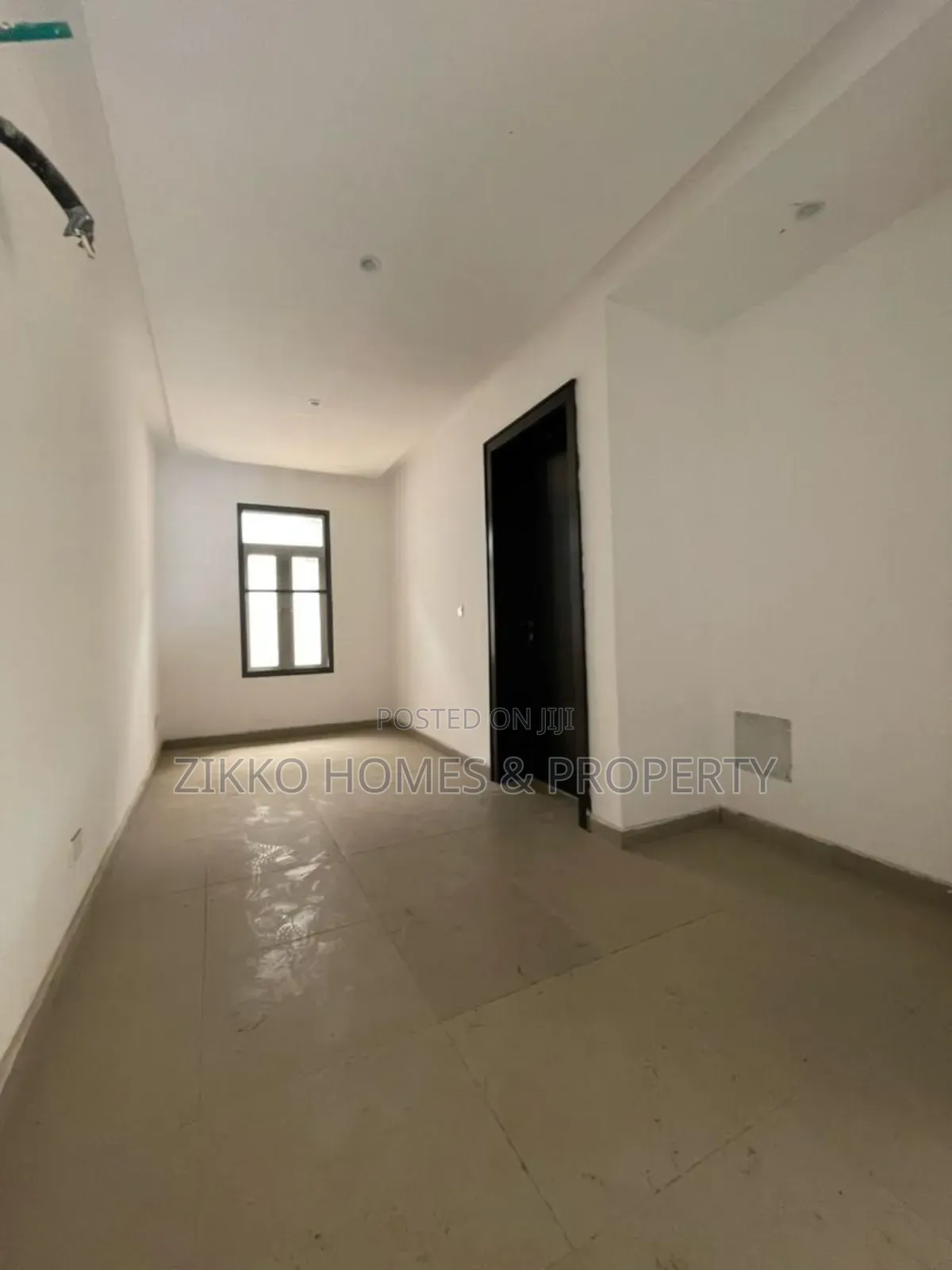 4bdrm Townhouse/Terrace in Chevron Drive, Lekki for sale