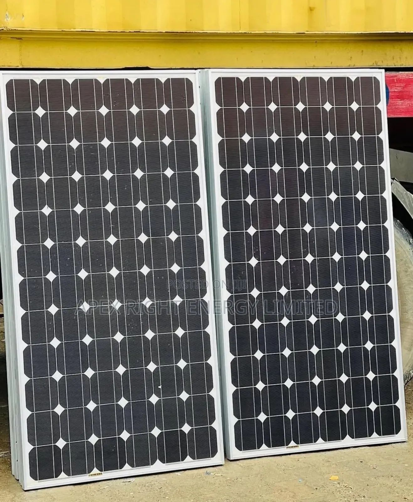 300watts Canadian Mono-crystalline Panel 72 Cells