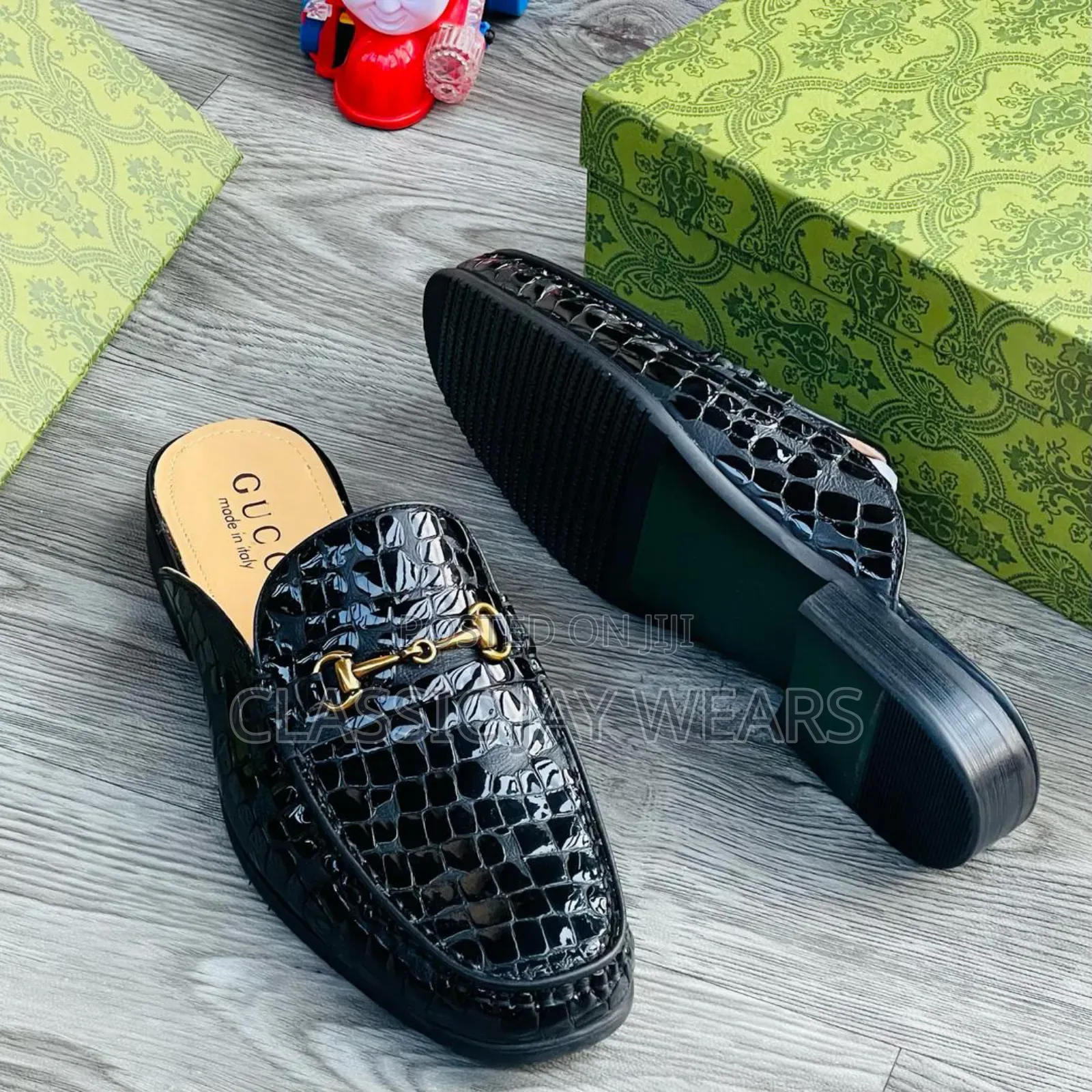 Quality Gucci Italian Half Shoe Available in Sizes