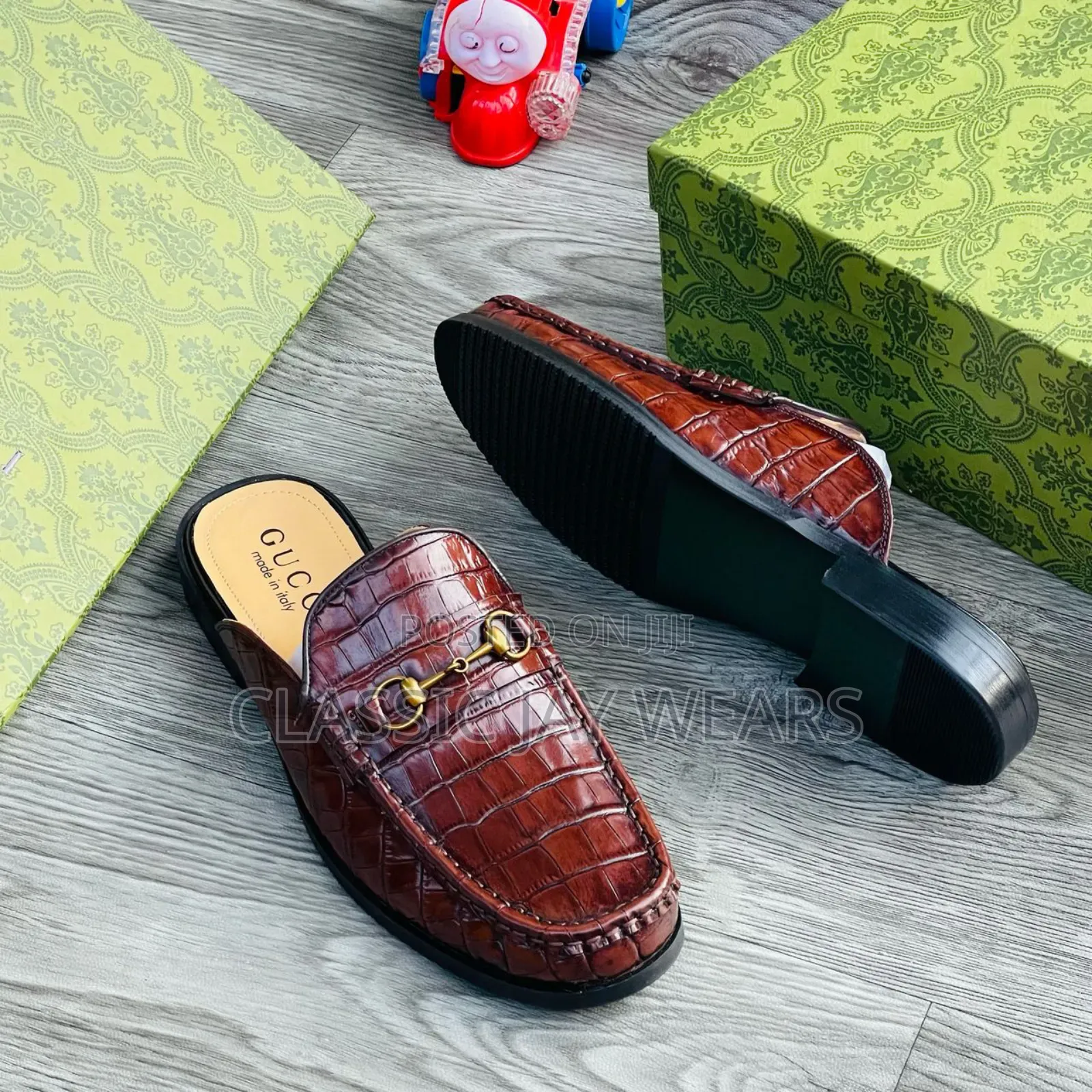 Quality Gucci Italian Half Shoe Available in Sizes