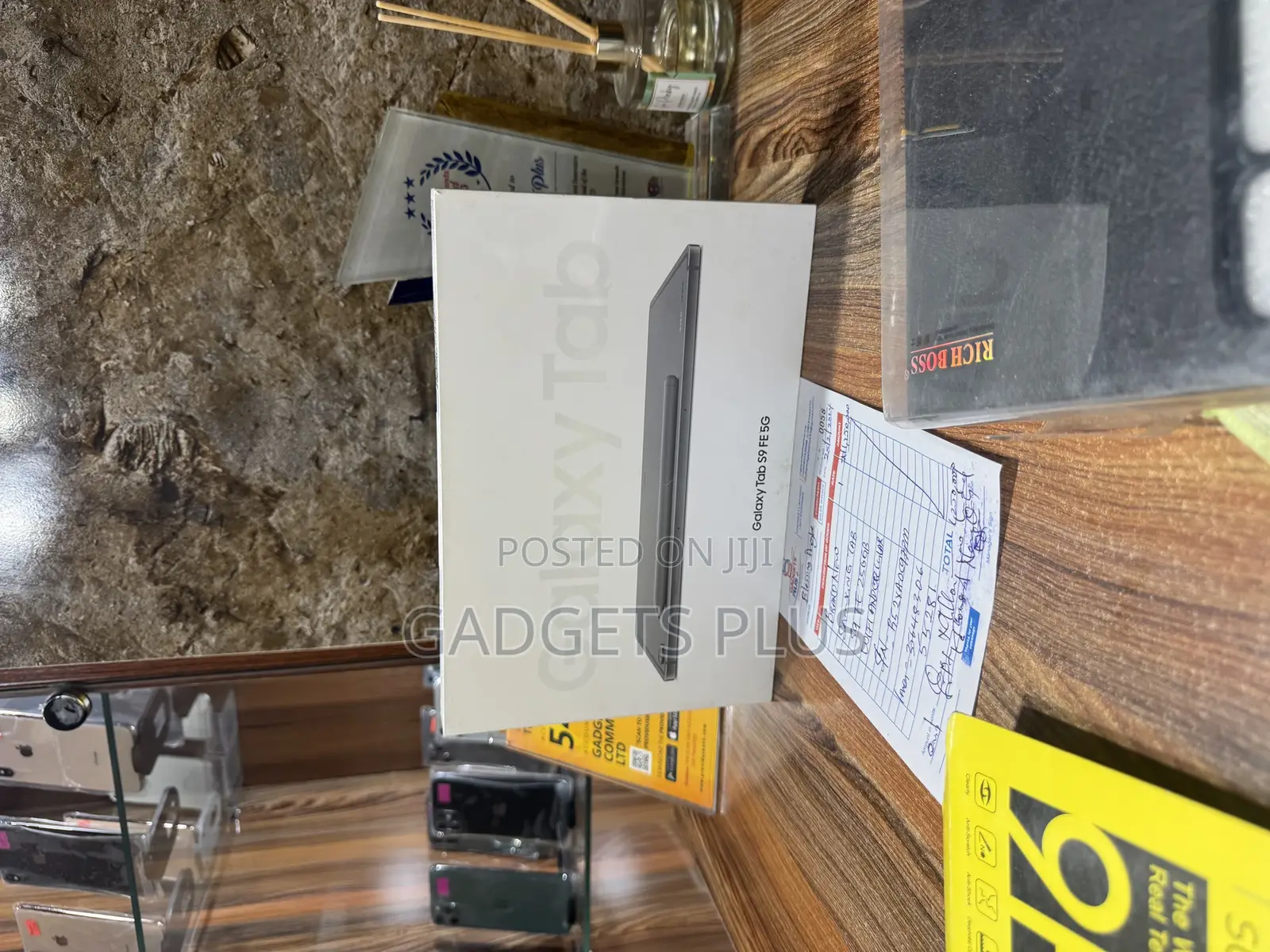 New Samsung Galaxy Tab S9 FE 256 GB Gray