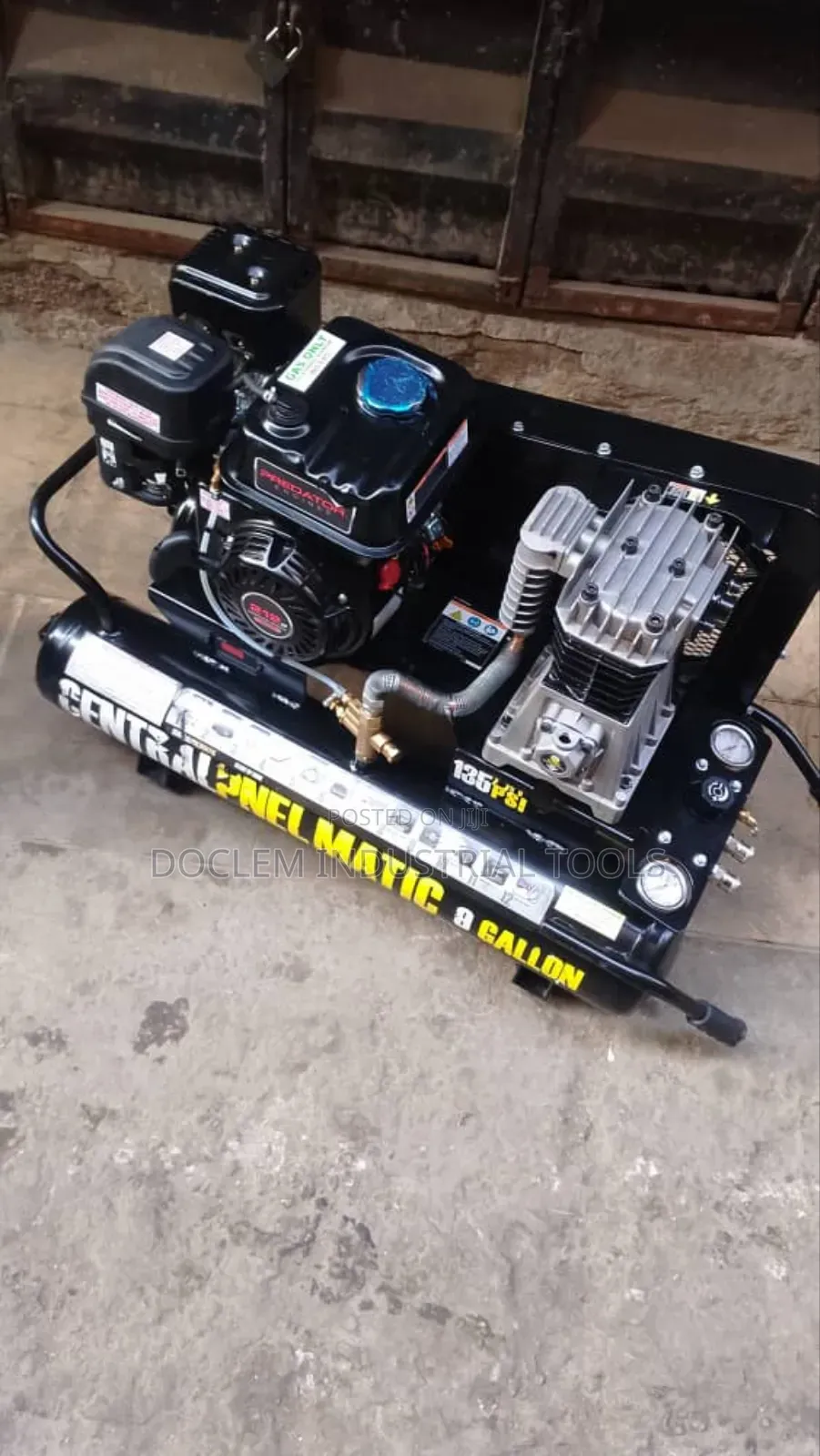 Predator 9 Gallon Gasoline Air Compressor 212cc