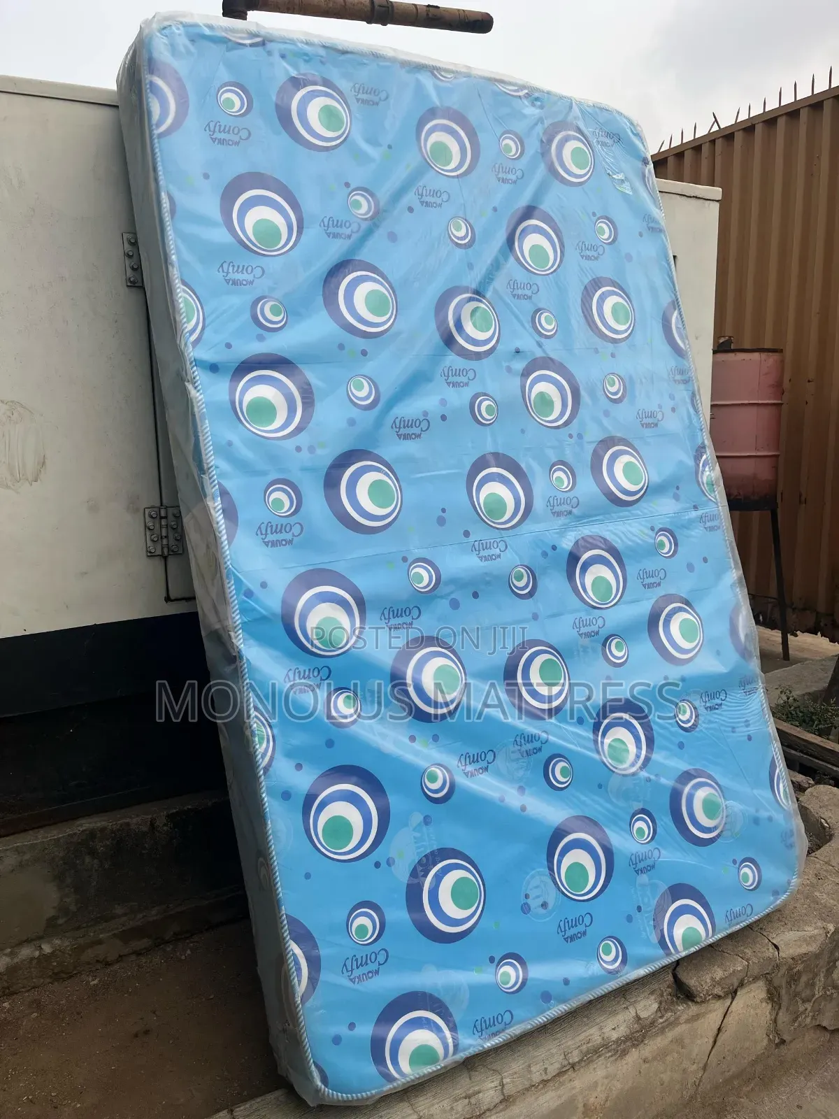 4 by 6 by 8 Mouka Foam Comfy Mattress in Abeokuta