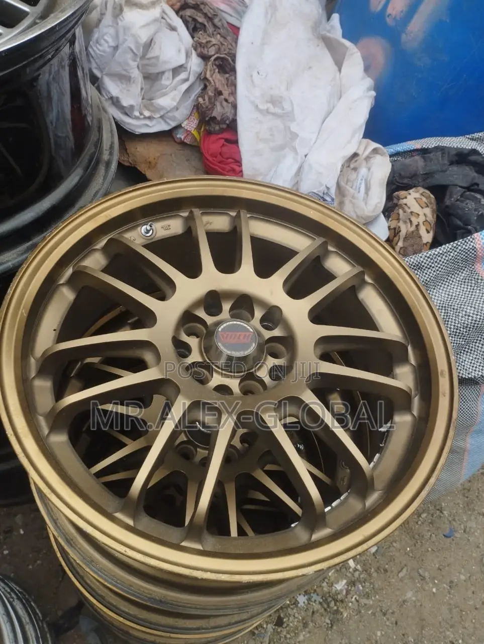 17rim Toyota and Universal