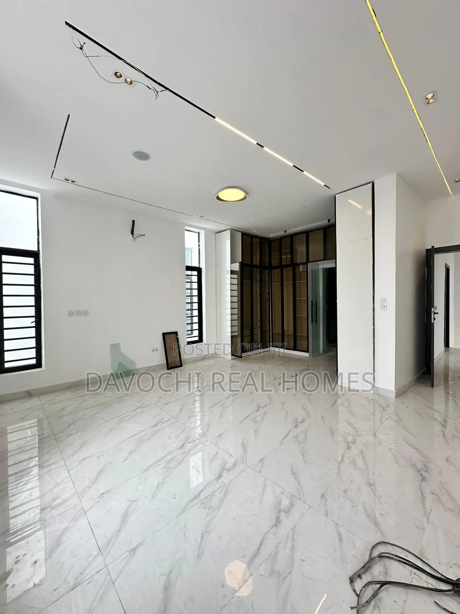 4bdrm Duplex in Orchid Road, Lekki for sale