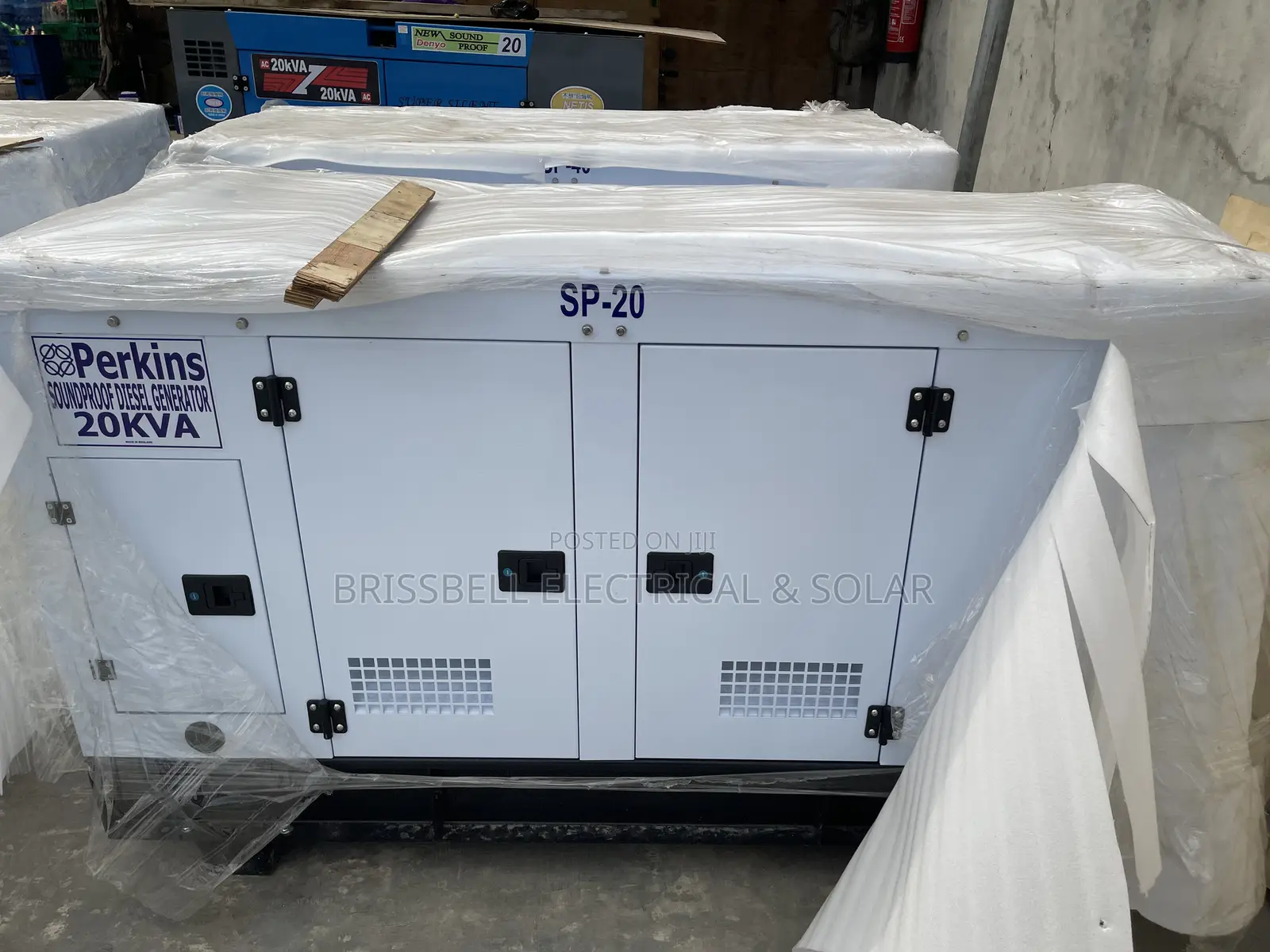 Complete England Perkins Soundproof Diesel Generator 20kva