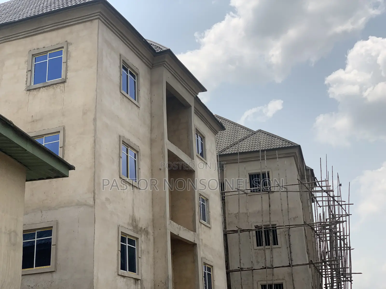 3bdrm Block of Flats in Not Estate, Owerri for sale