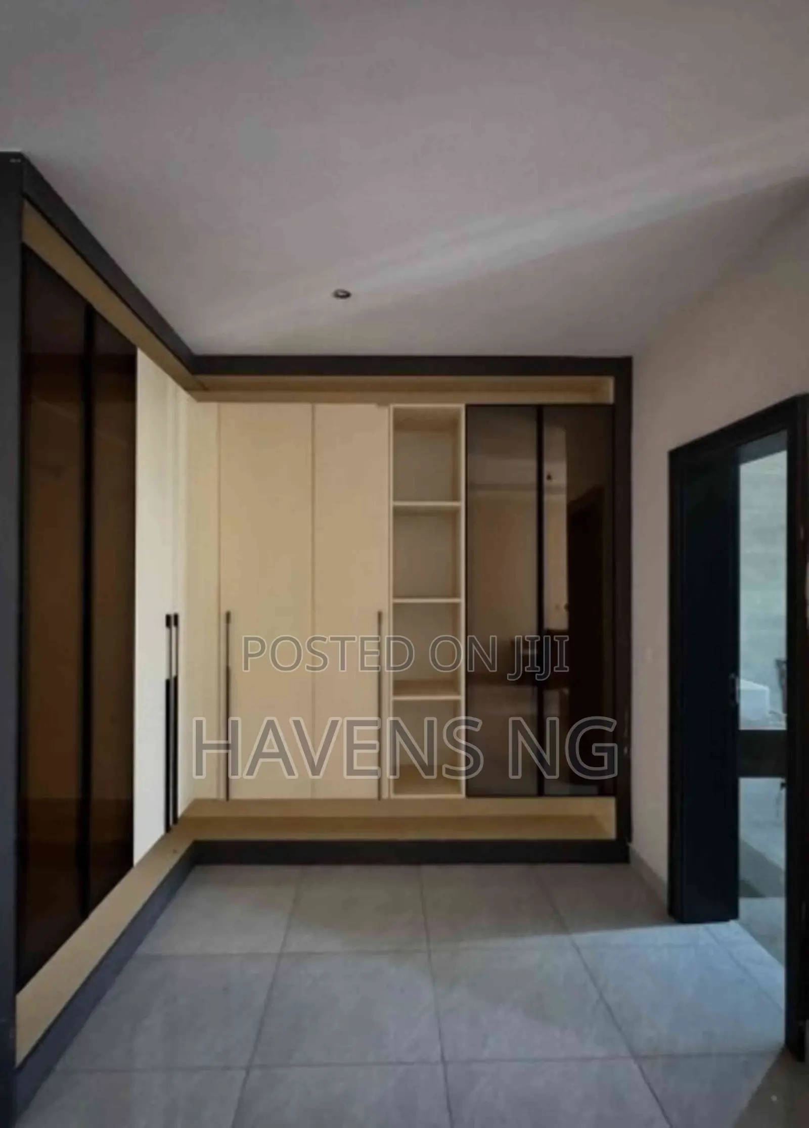 Furnished 4bdrm Duplex in Guzape for sale