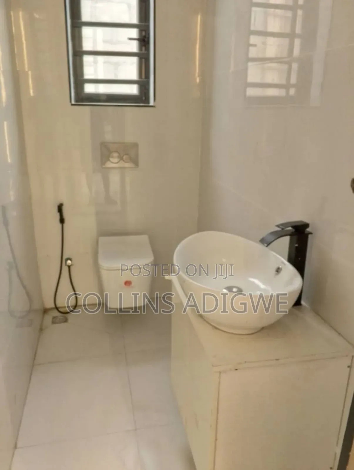 5bdrm Duplex in Lekki Ajah for sale