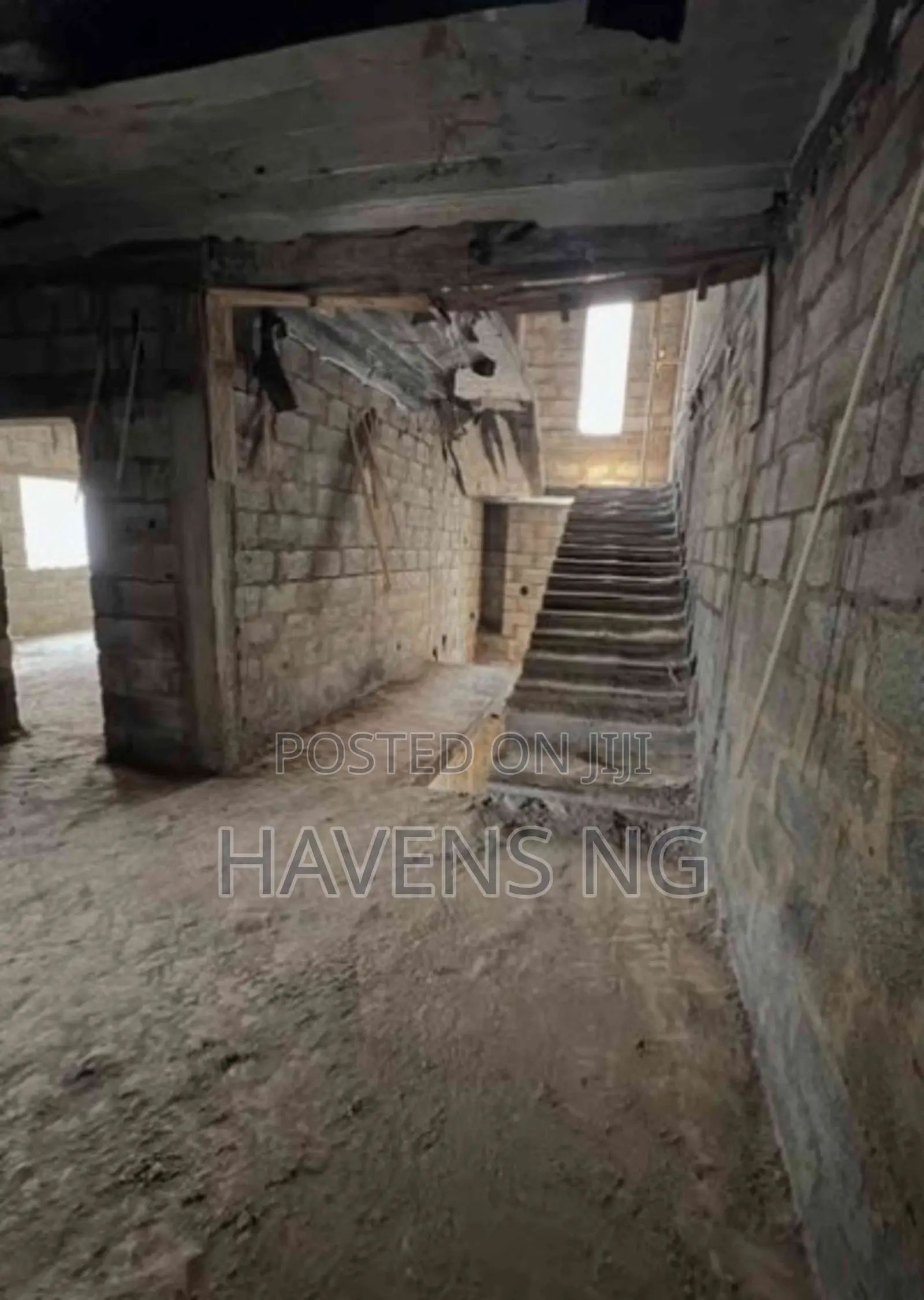 4bdrm Duplex in Jahi for sale