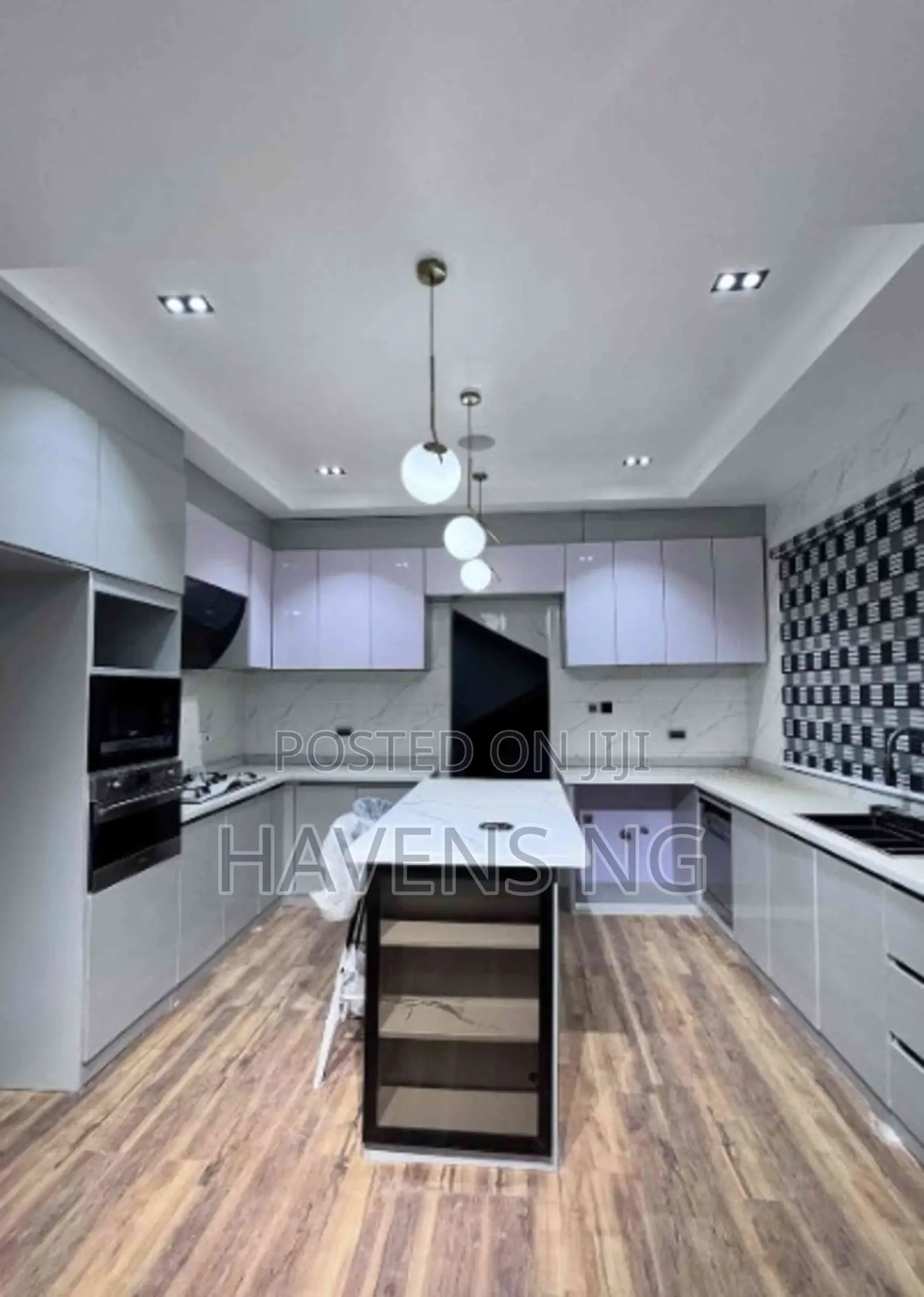 Furnished 4bdrm Duplex in Guzape for sale